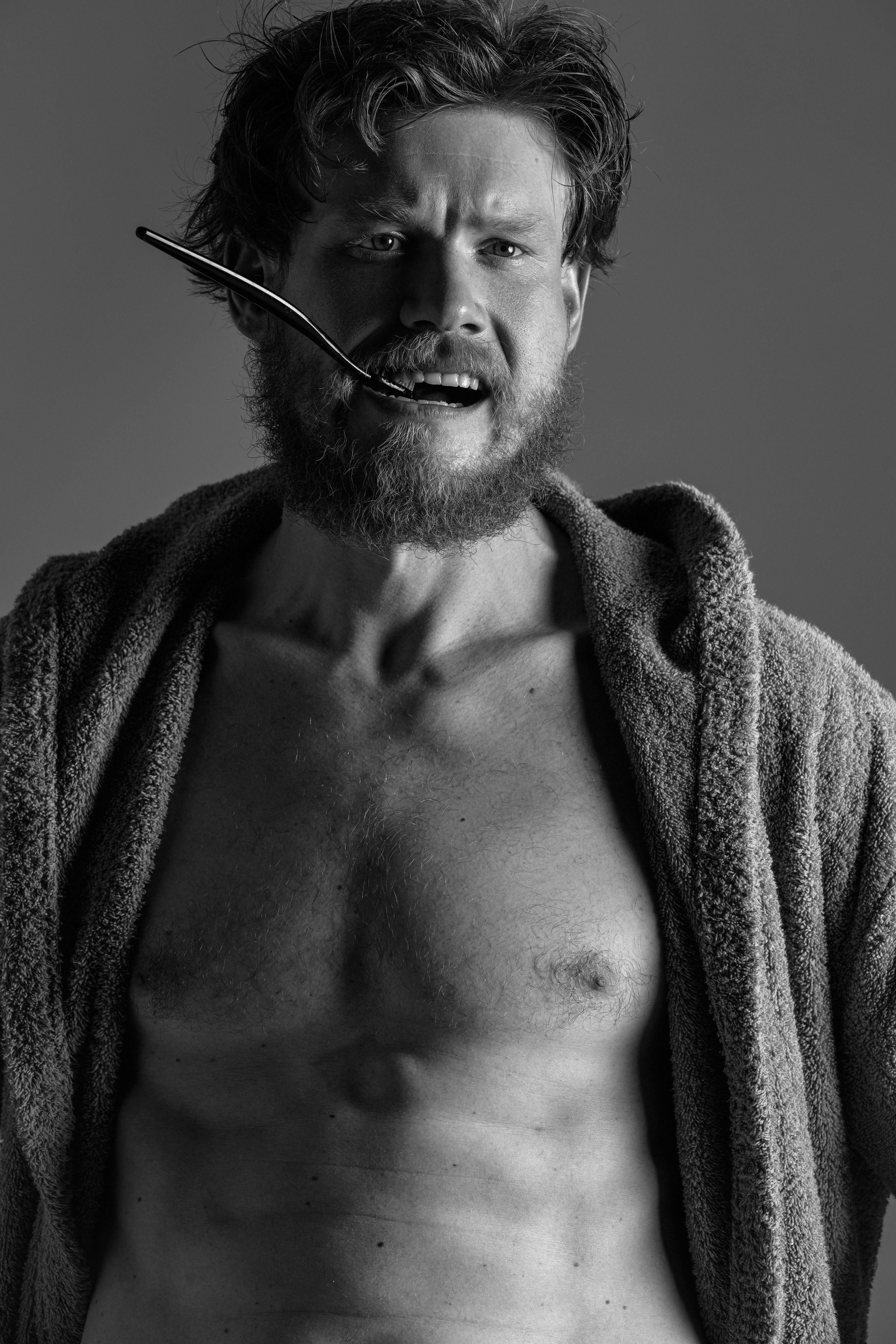 Виктор Хориняк. Виктор Кривогуз — российский портретный фотограф