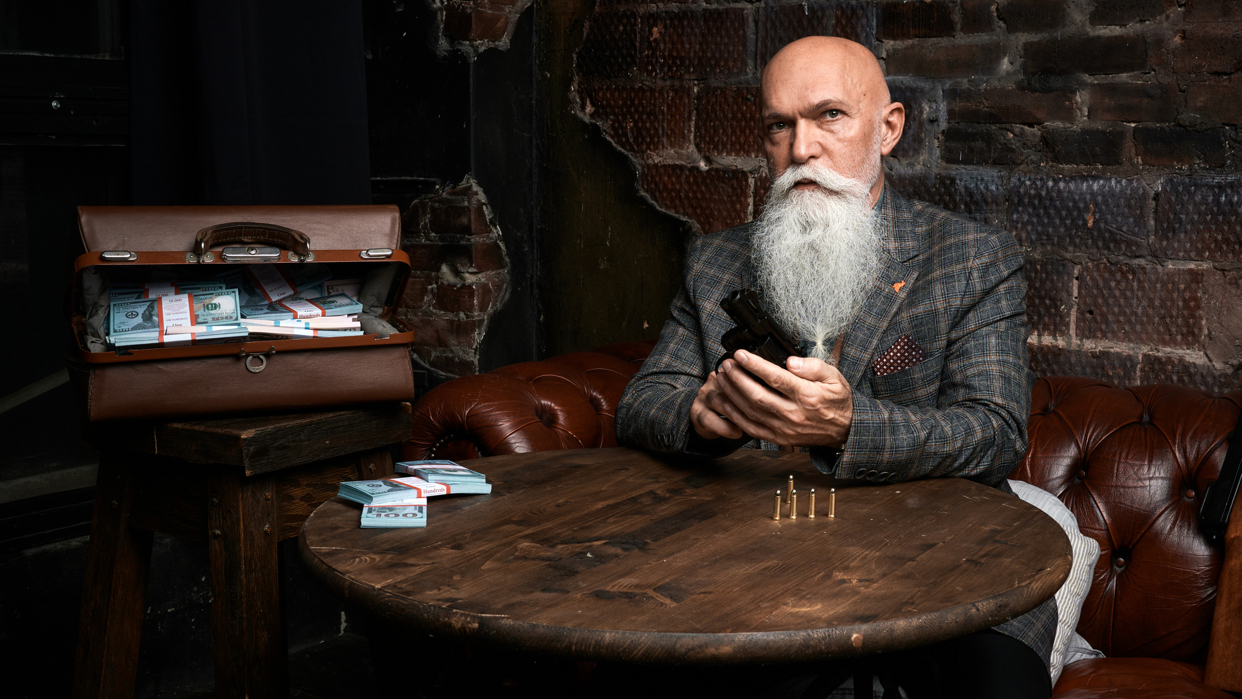 Артур. Виктор Кривогуз — российский портретный фотограф