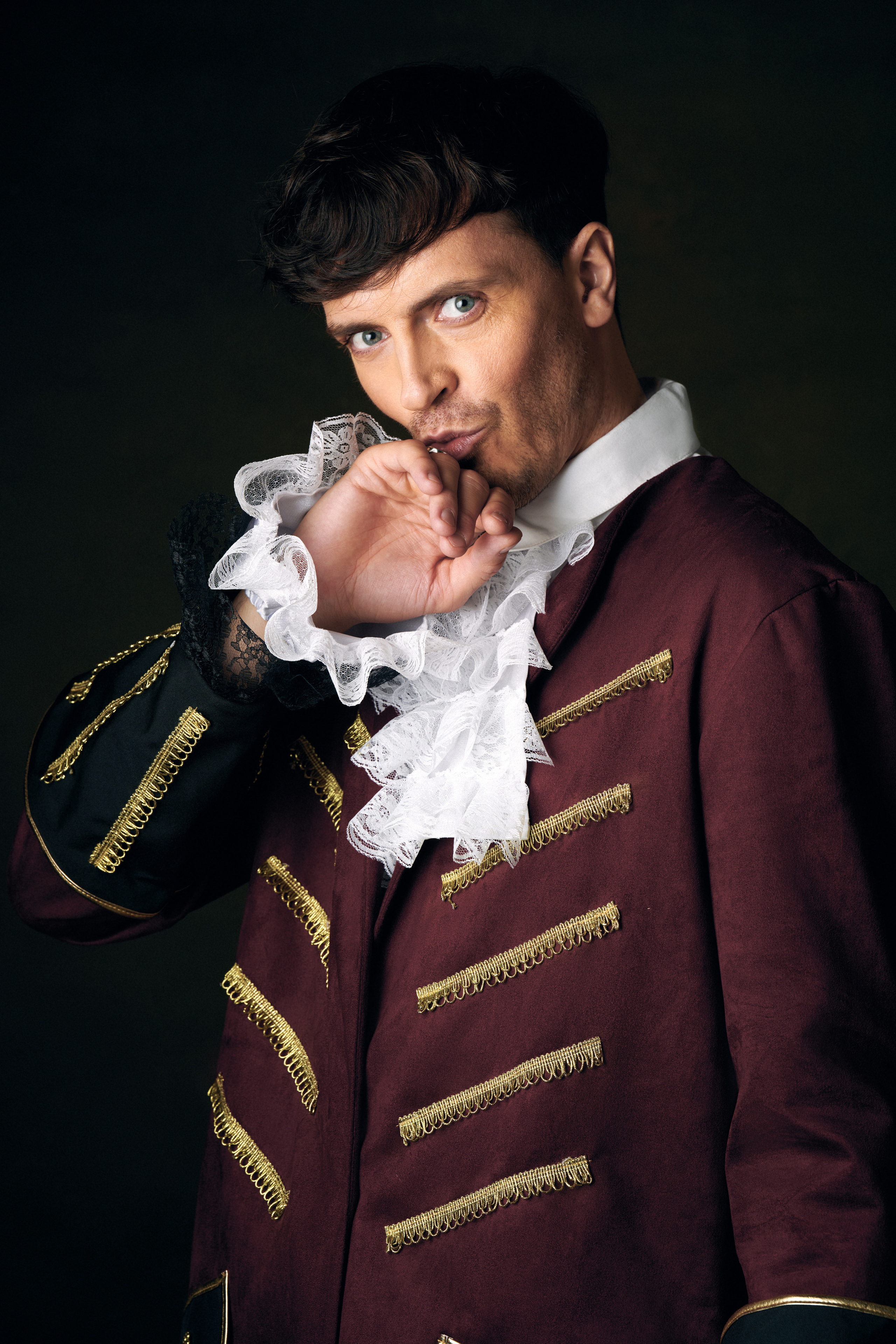 Арсений Попов. Виктор Кривогуз — российский портретный фотограф