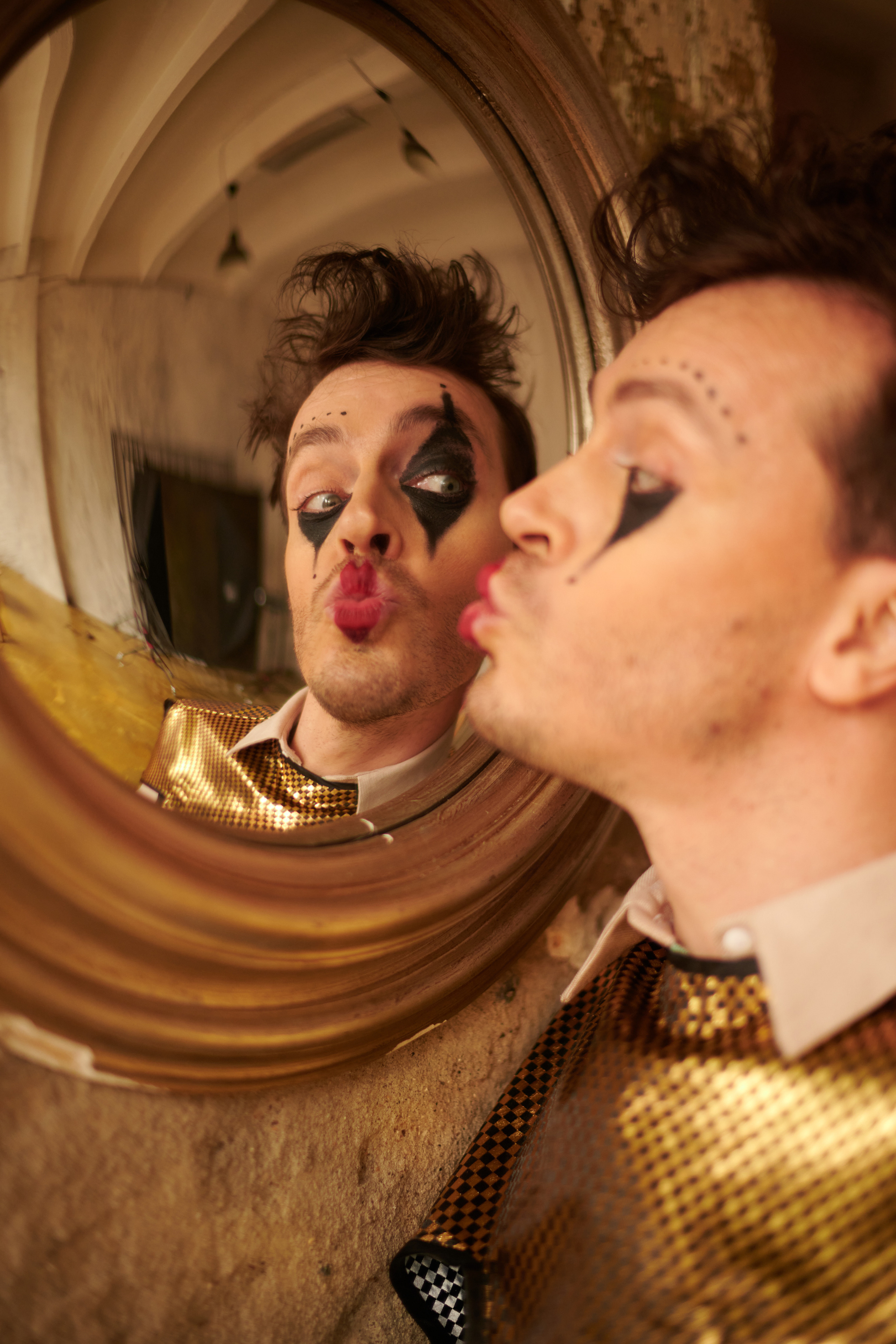 Арсений Попов. Виктор Кривогуз — российский портретный фотограф