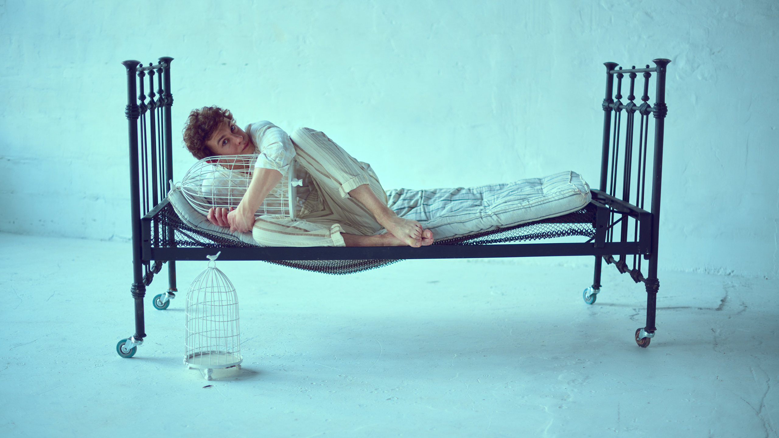 Капитан. Виктор Кривогуз — российский портретный фотограф