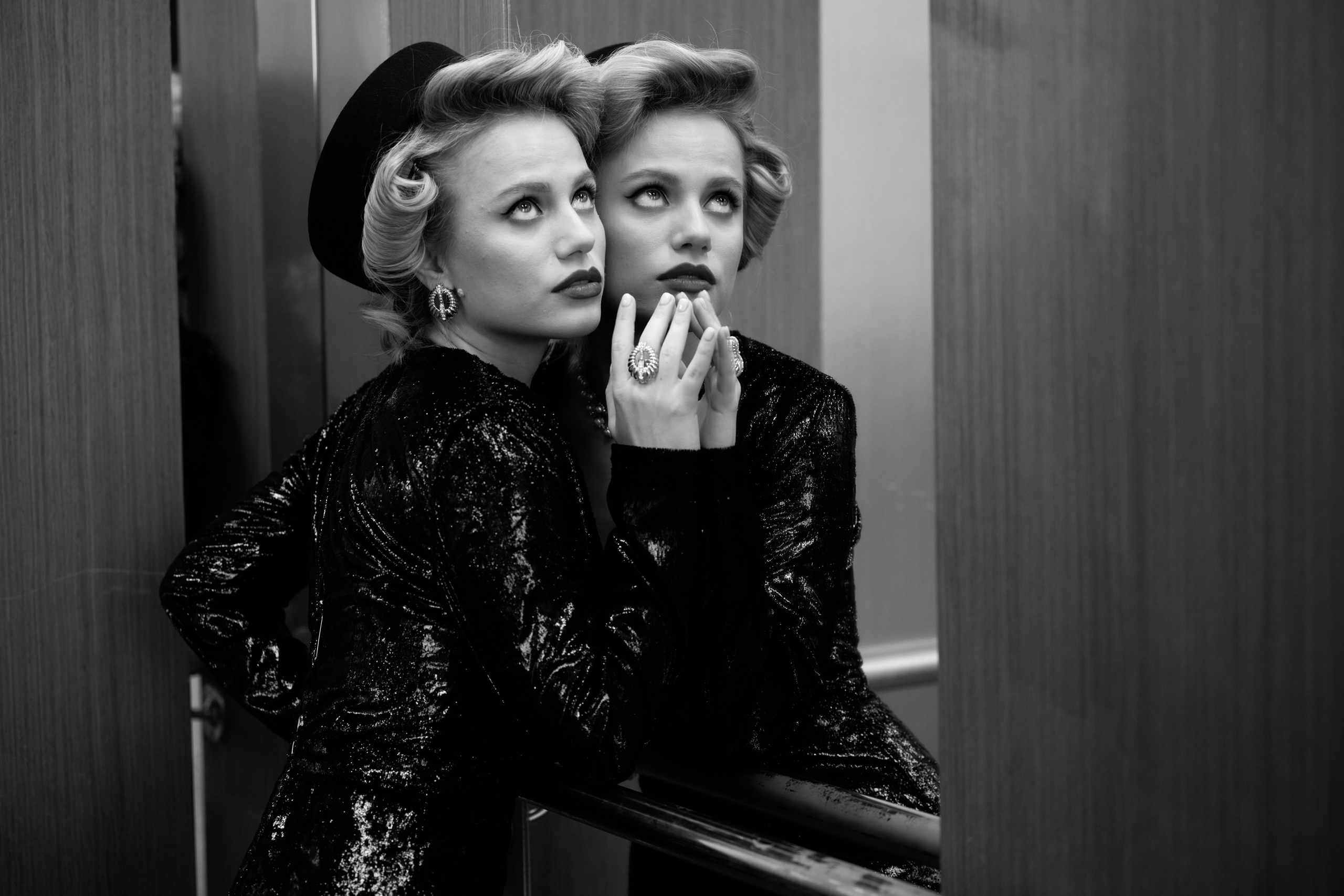 Виктория Клинкова. Виктор Кривогуз — российский портретный фотограф