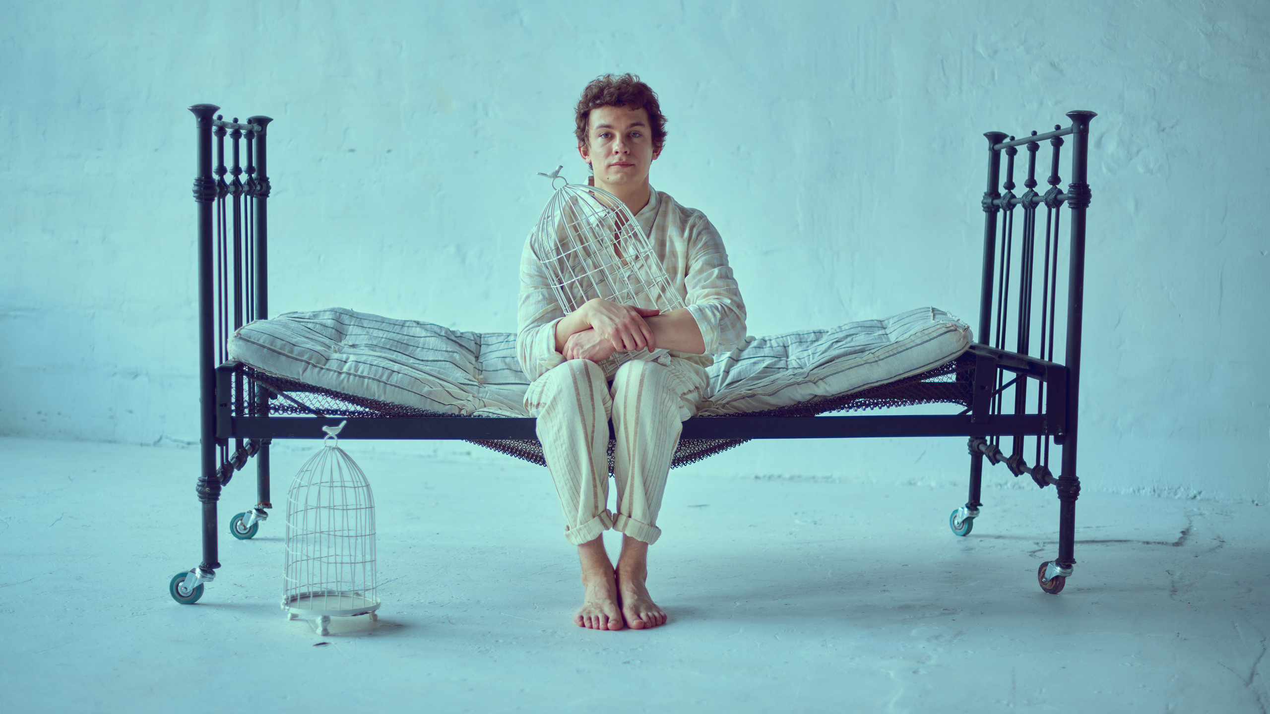 Капитан. Виктор Кривогуз — российский портретный фотограф