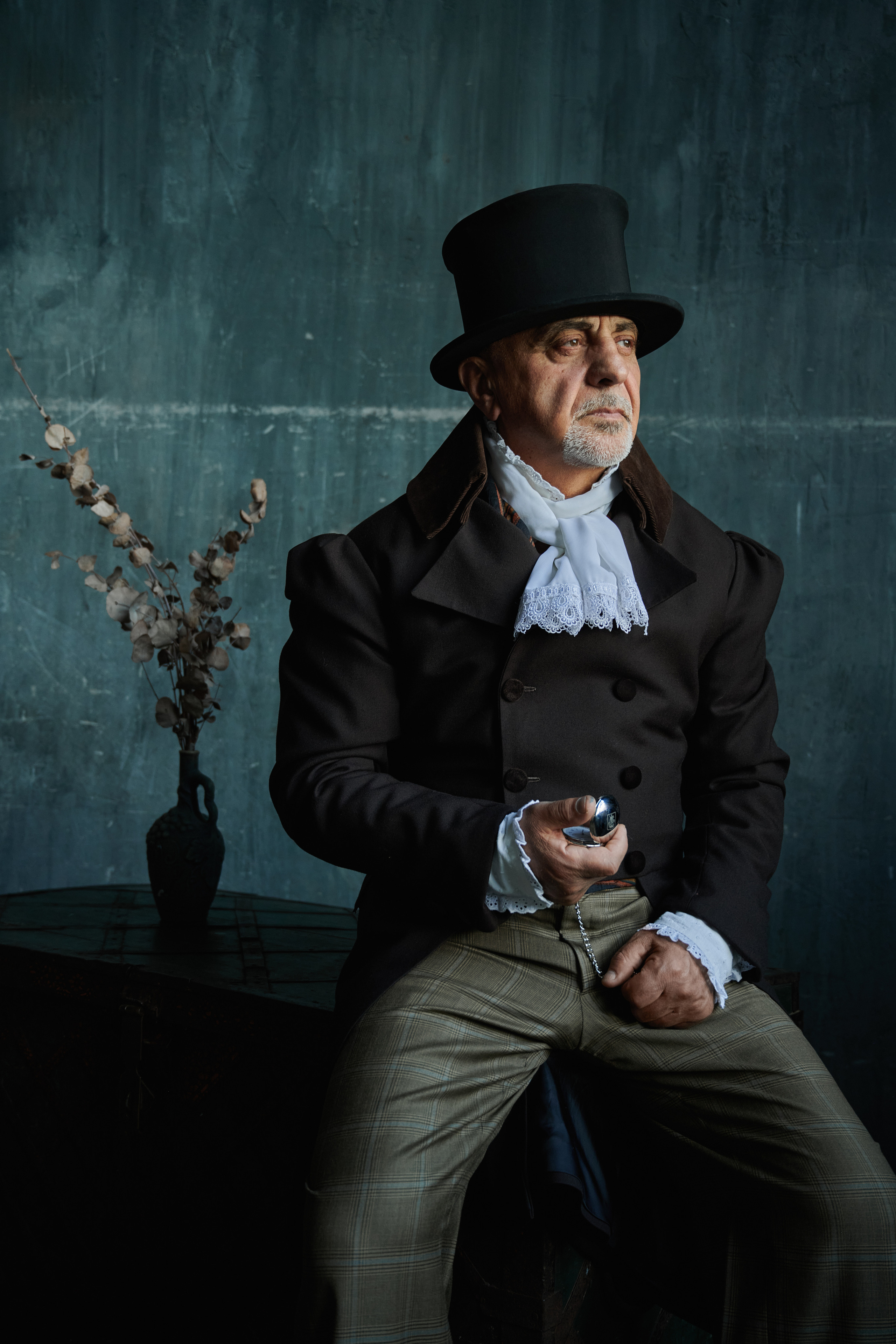 Арам. Виктор Кривогуз — российский портретный фотограф