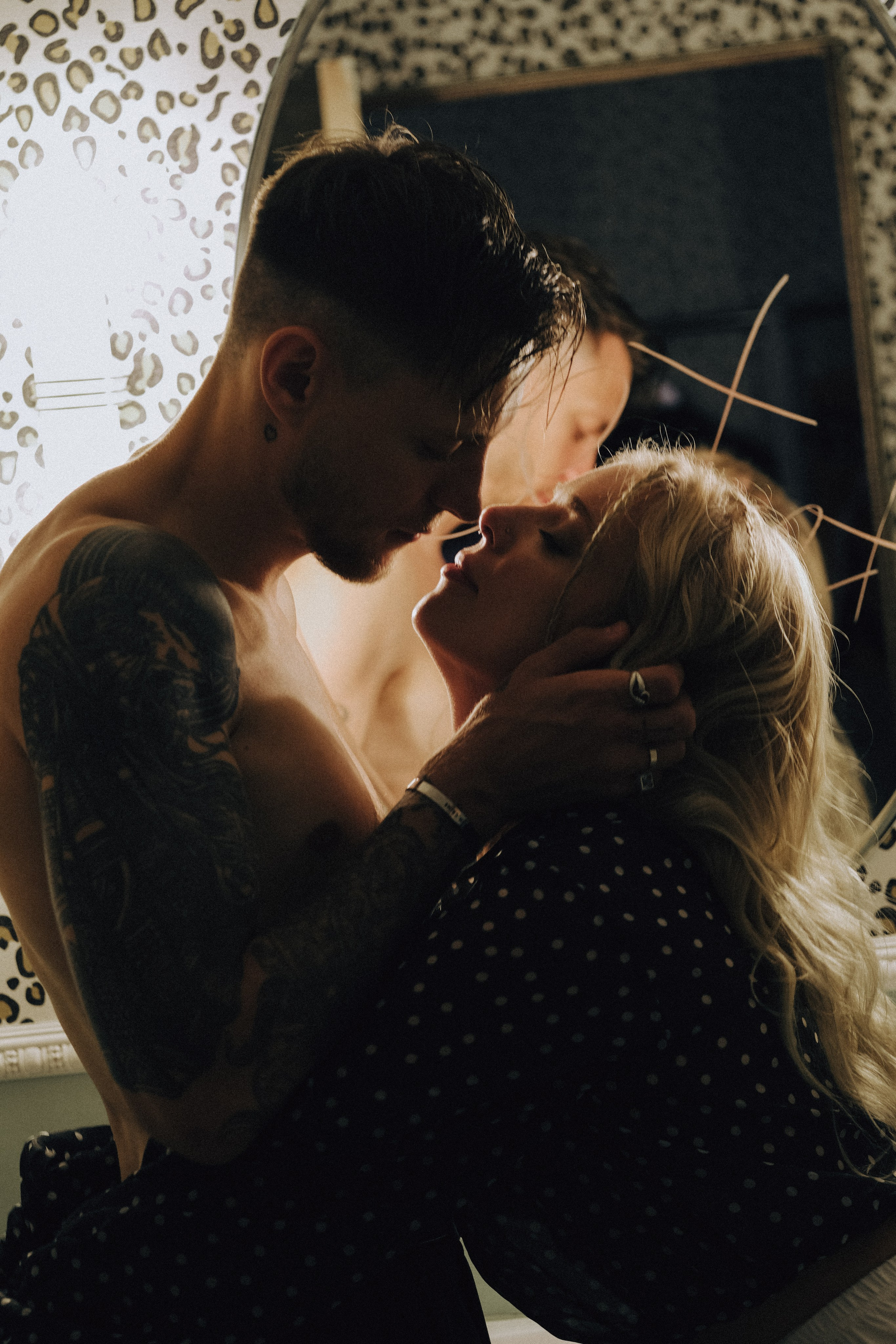 СВАДЕБНАЯ СЬЕМКА С КАБРИОЛЕТОМ В САНТК-ПЕТЕРБУРГЕ НА ПЕТРОГРАДКЕ В ОТЕЛЕ ПАНОРАМИКА. Профессиональный фотограф, Санкт-Петербург — Виктория Богомолова