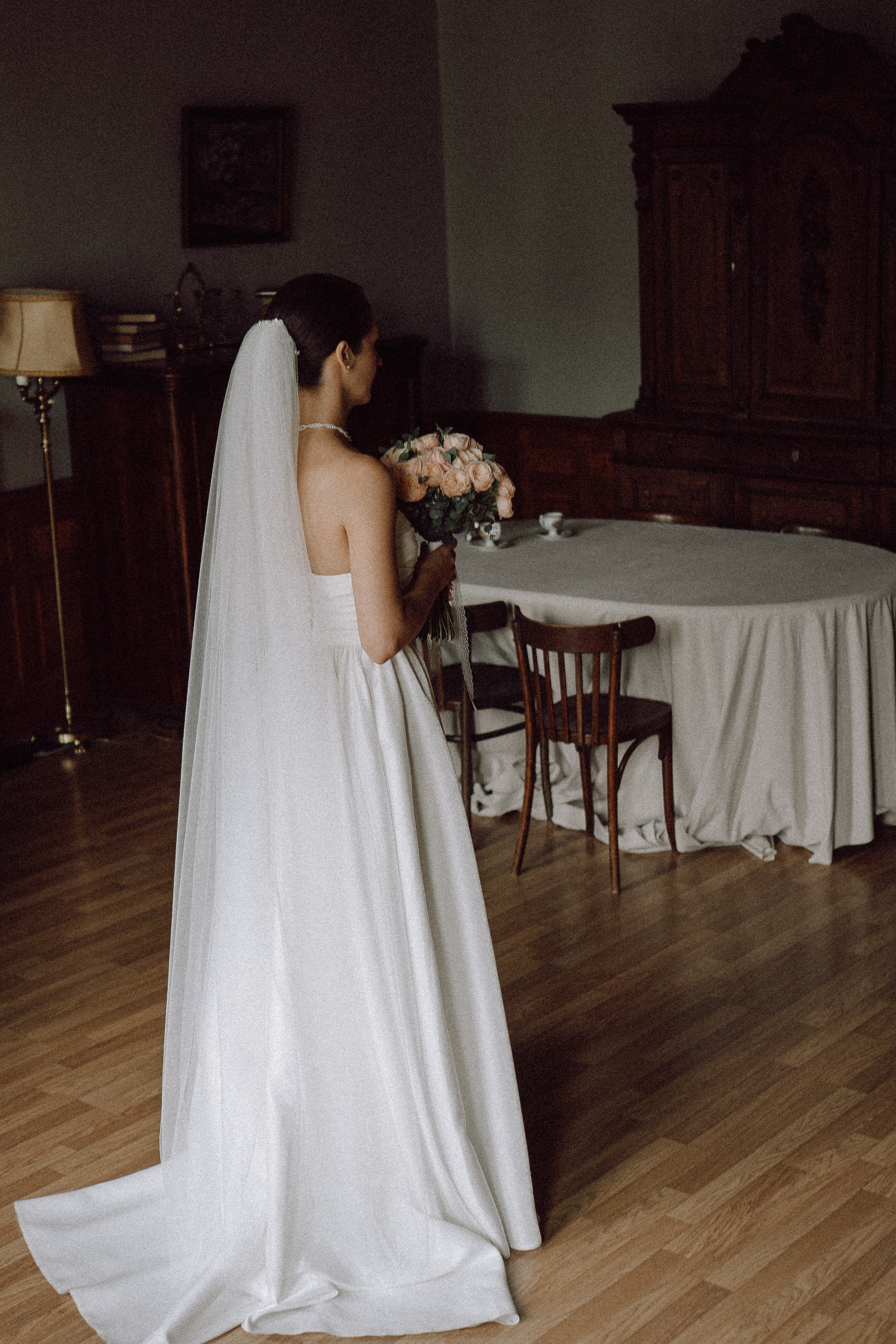 СВАДЕБНАЯ ПРОГУЛКА В САНТК-ПЕТЕРБУРГЕ (ИСАКИЕВСКИЙ СОБОР, ЗИМНЯЯ КАНАВКА, ЭРМИТАЖ И БОЛЬШАЯ МОРСКАЯ УЛИЦА). Профессиональный фотограф, Санкт-Петербург — Виктория Богомолова