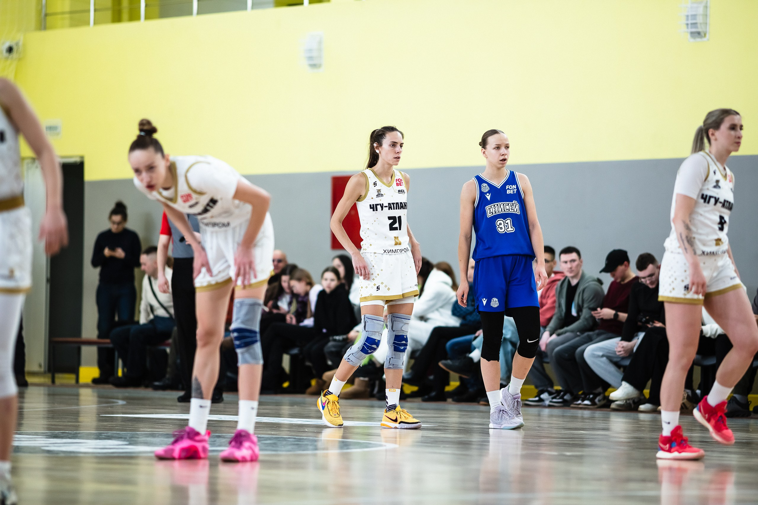 ЧГУ-Атланта — Енисей. Фотография