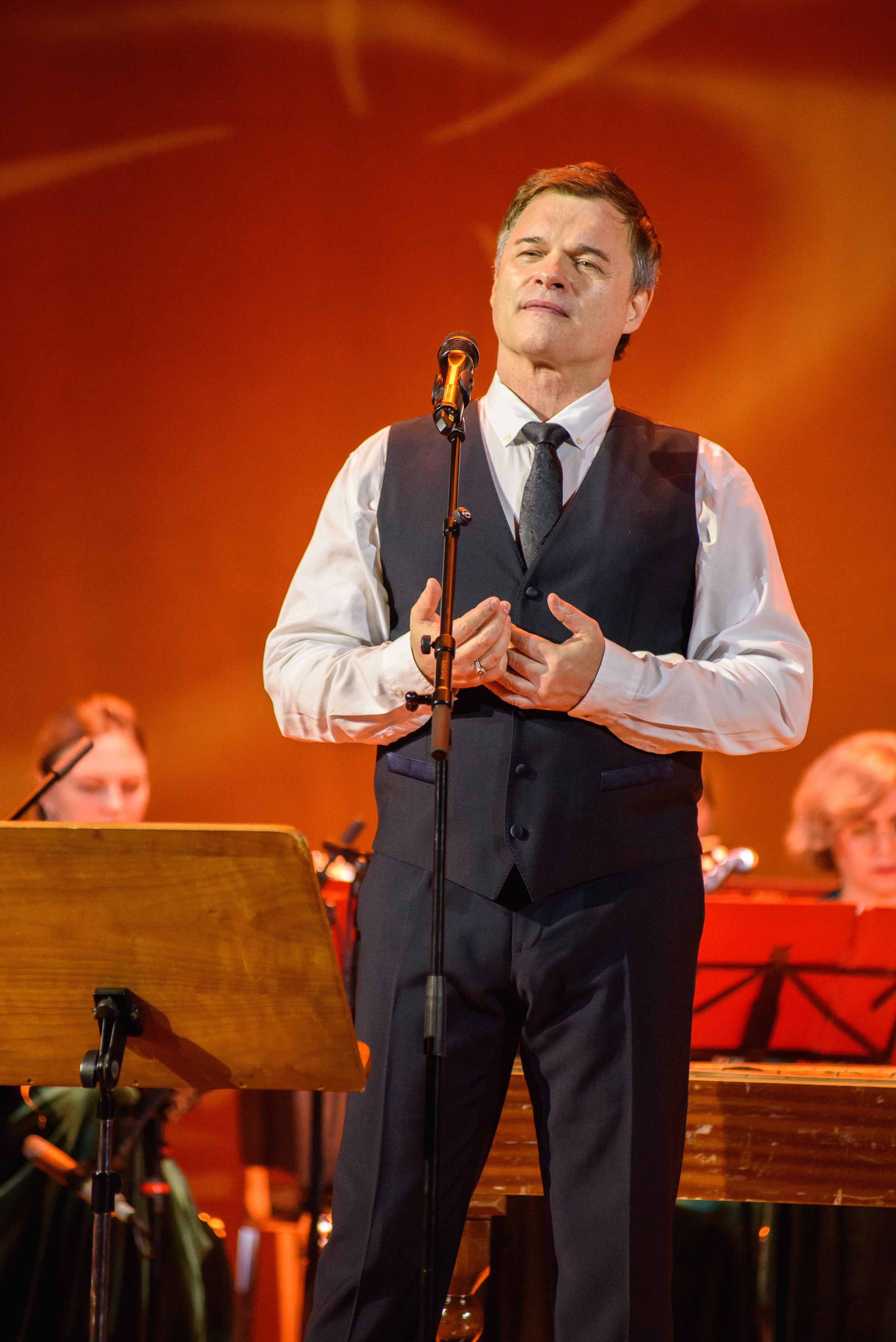 Евгений Дятлов — «Имена на все времена», Зал Церковных Соборов. Бренд-фотограф для экспертов и блогеров в Москве Влада Горбовская