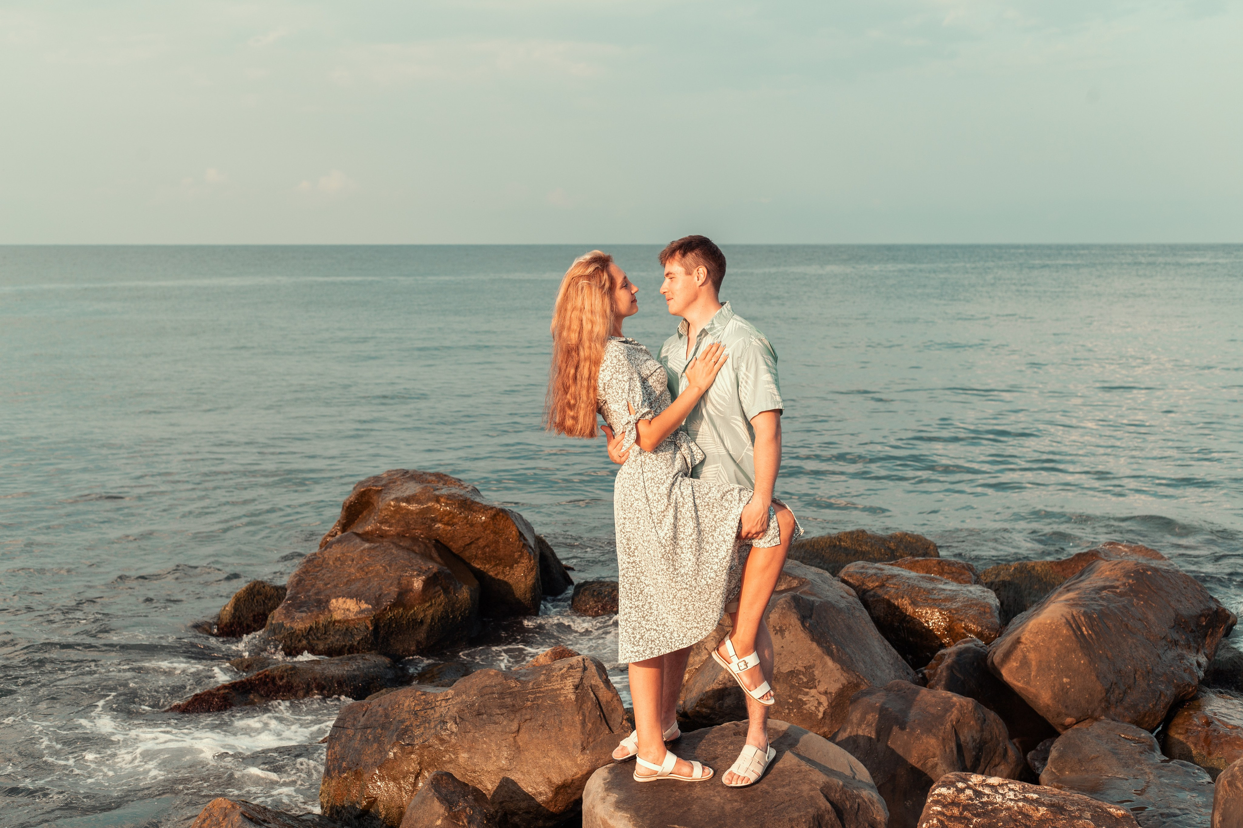 Нежные кадры на рассвете у моря в Лоо. Семейный фотограф в Сочи, Лоо, Дагомысе, Вардане Кучумова Олеся