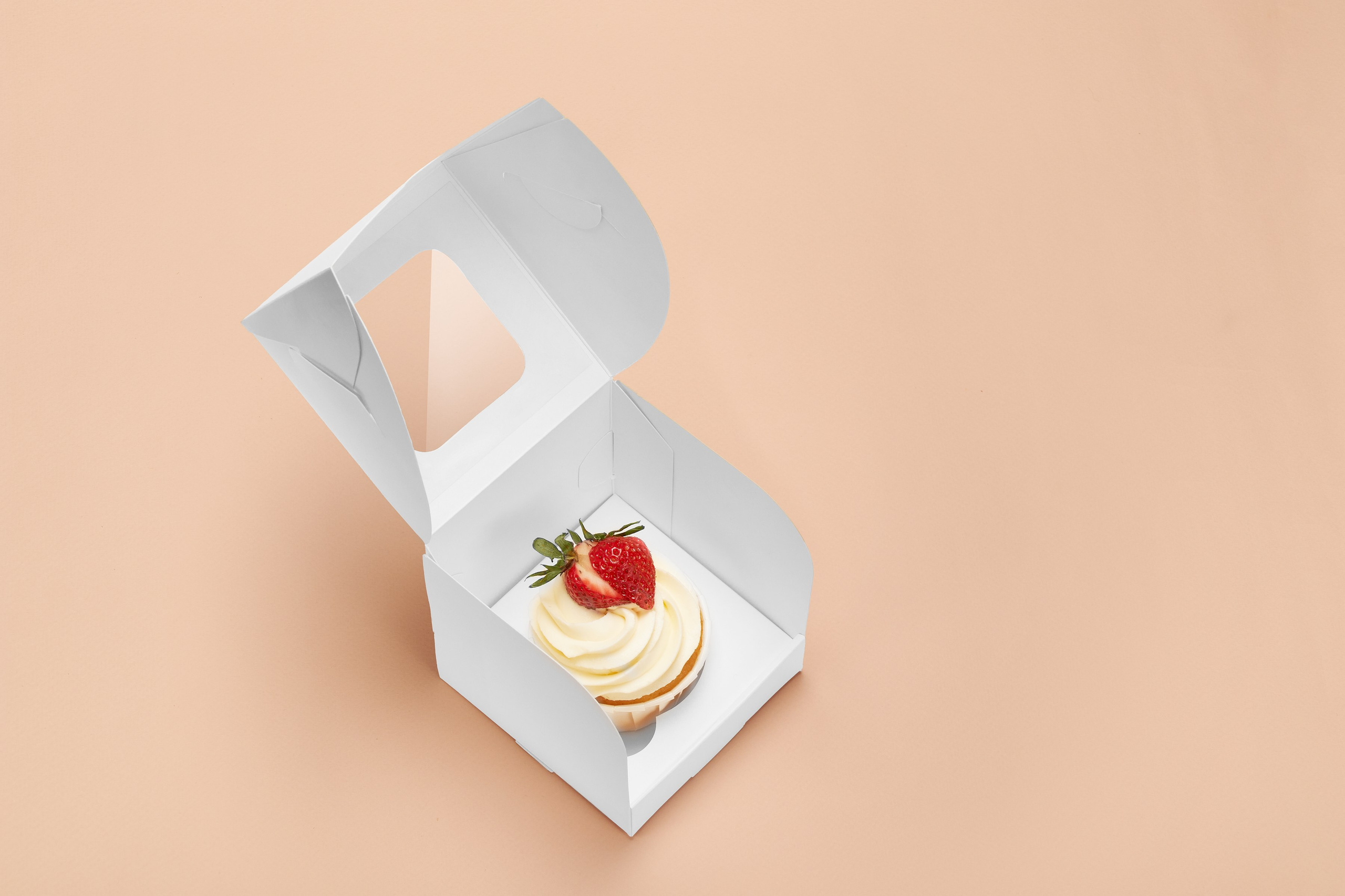 Серия фотографий бумажной упаковки для интернет магазина. Предметный фотограф для маркетплейсов. Казань