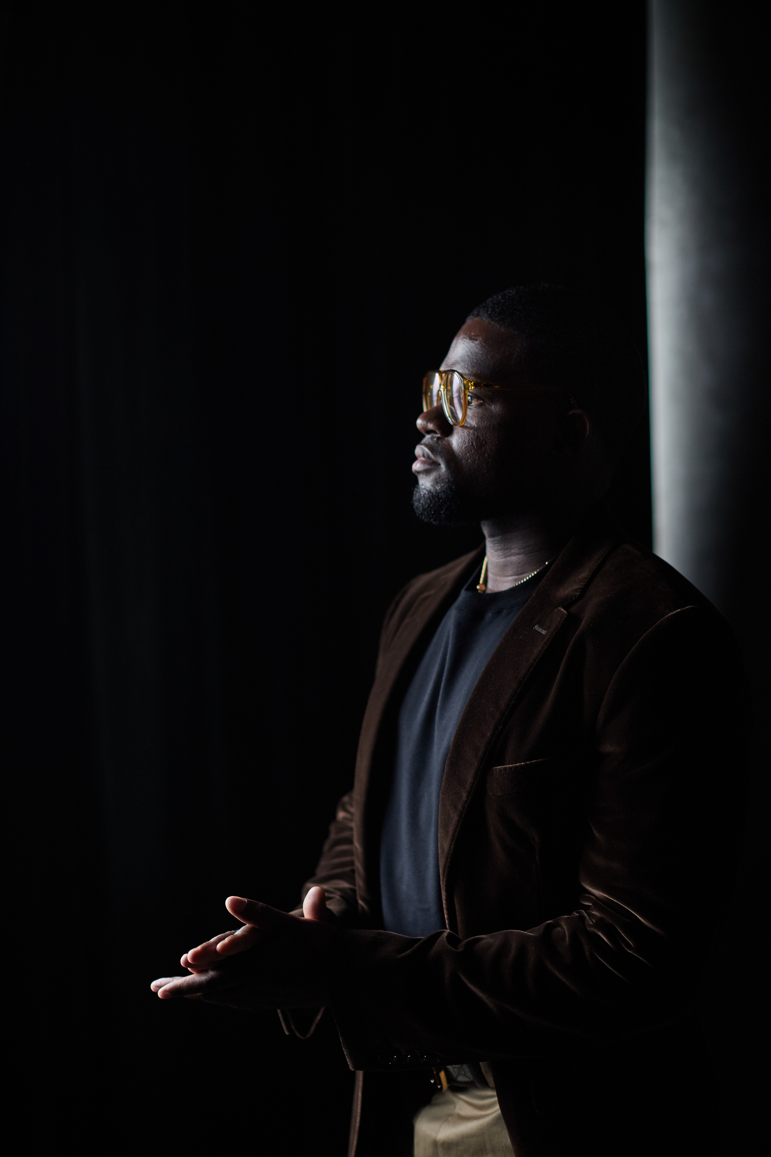 Деловой мужской портрет. Контент для бизнеса в Екатеринбурге Полдень Медиа