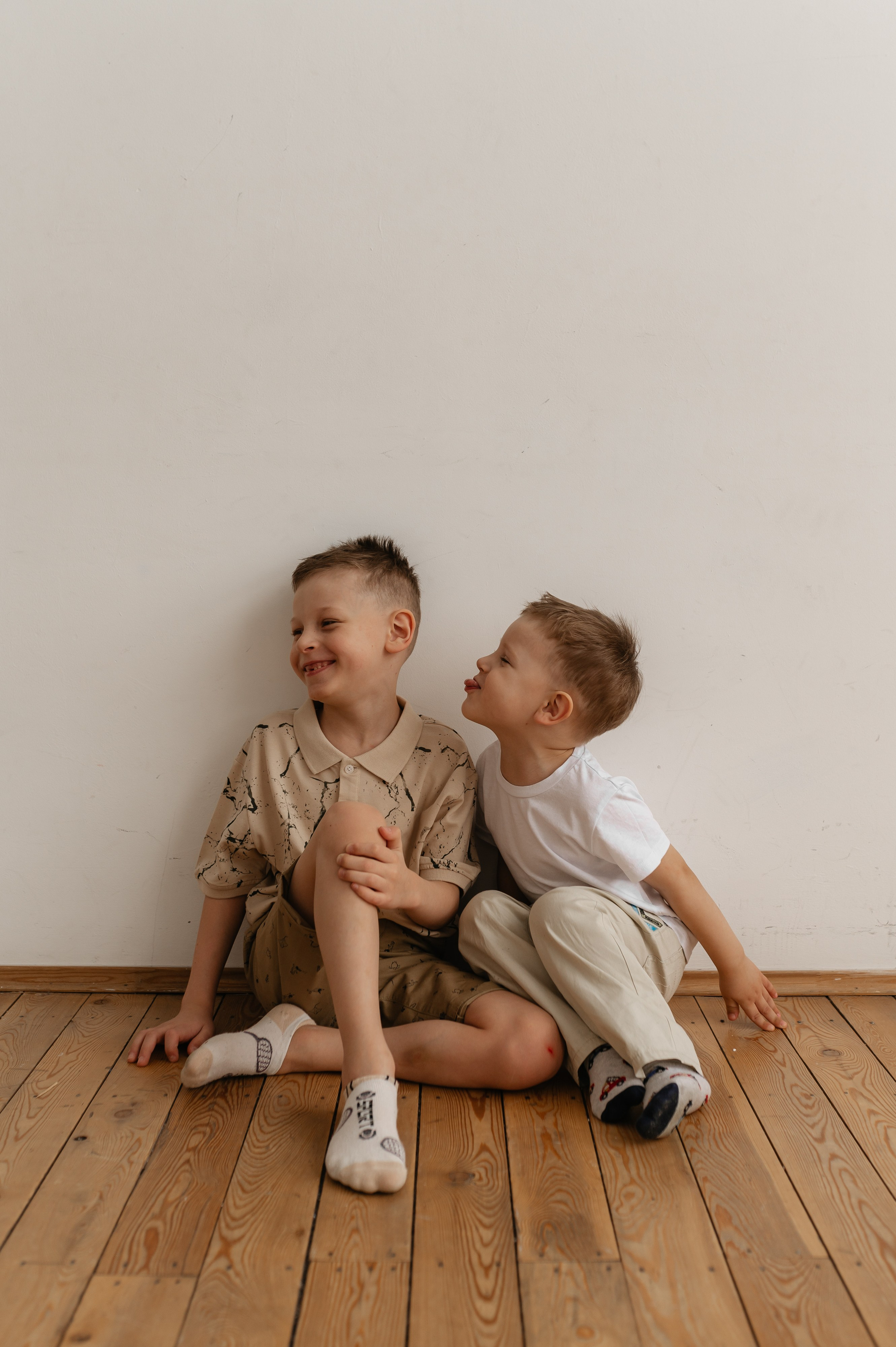 Семейная на циклораме. Главная