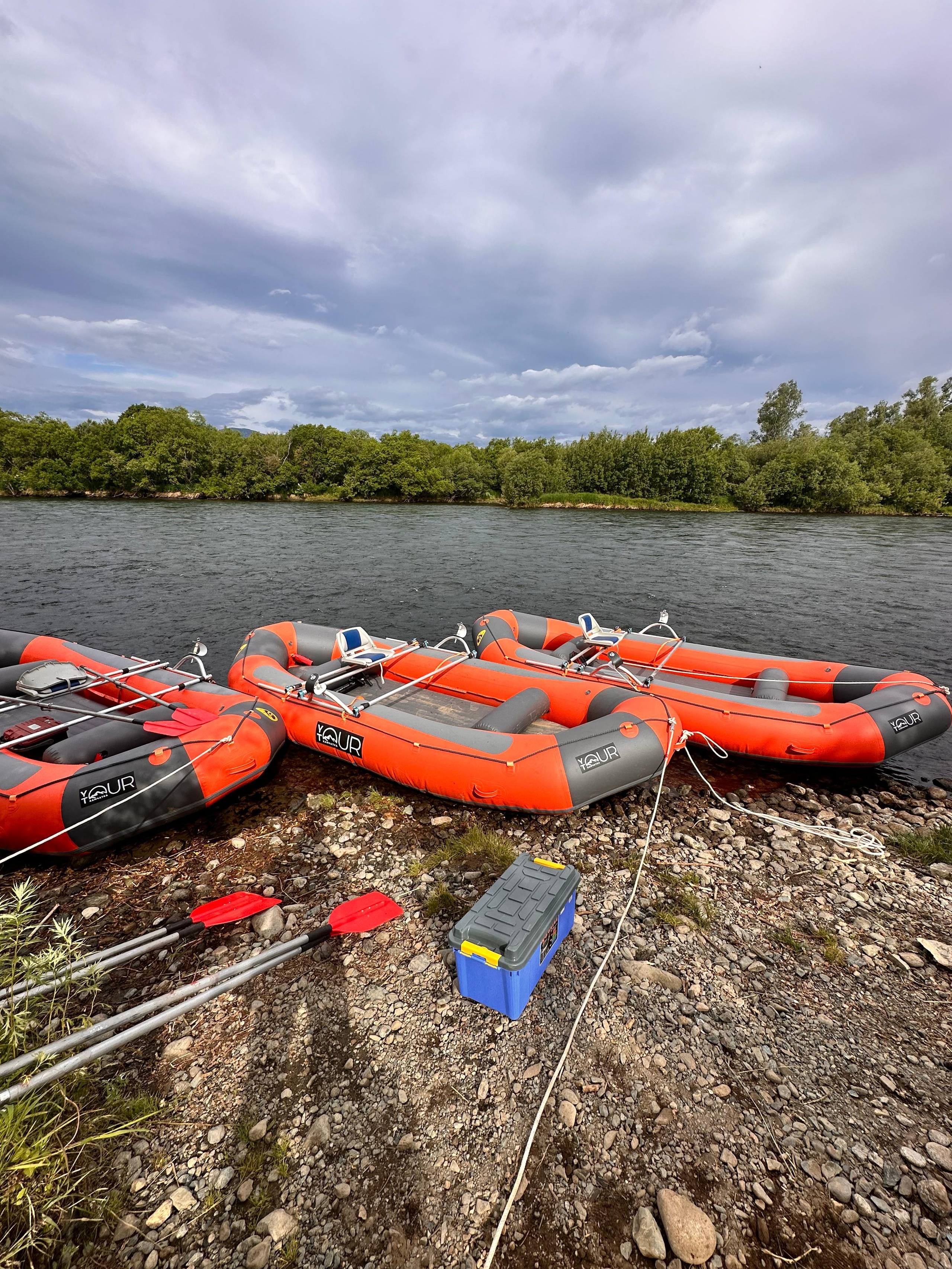 Сплав по реке Быстрая + Малкинские горячие источники. Экскурсионные туры по Камчатке