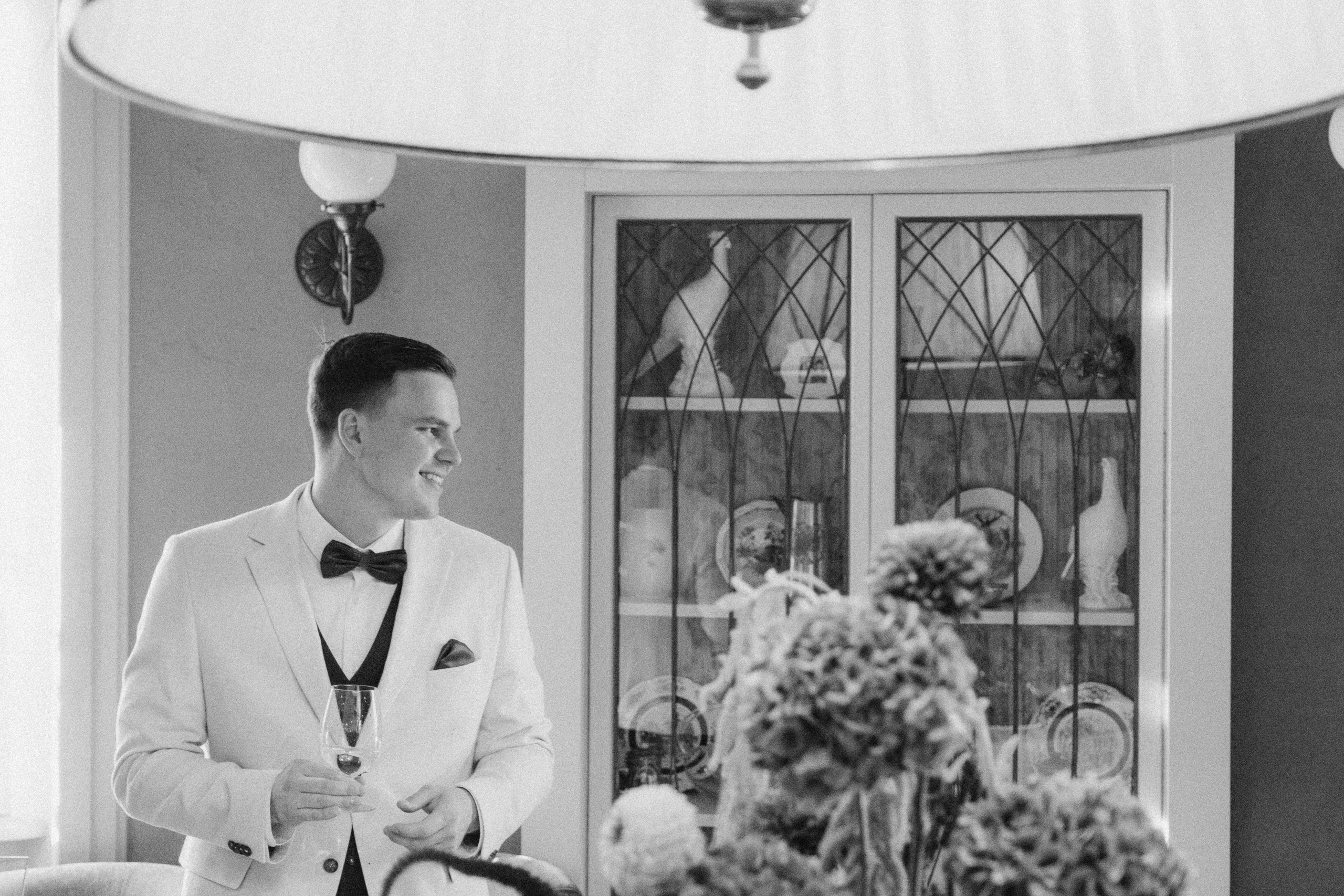 Свадьба в замке. Свадебный фотограф Таня Караисаева