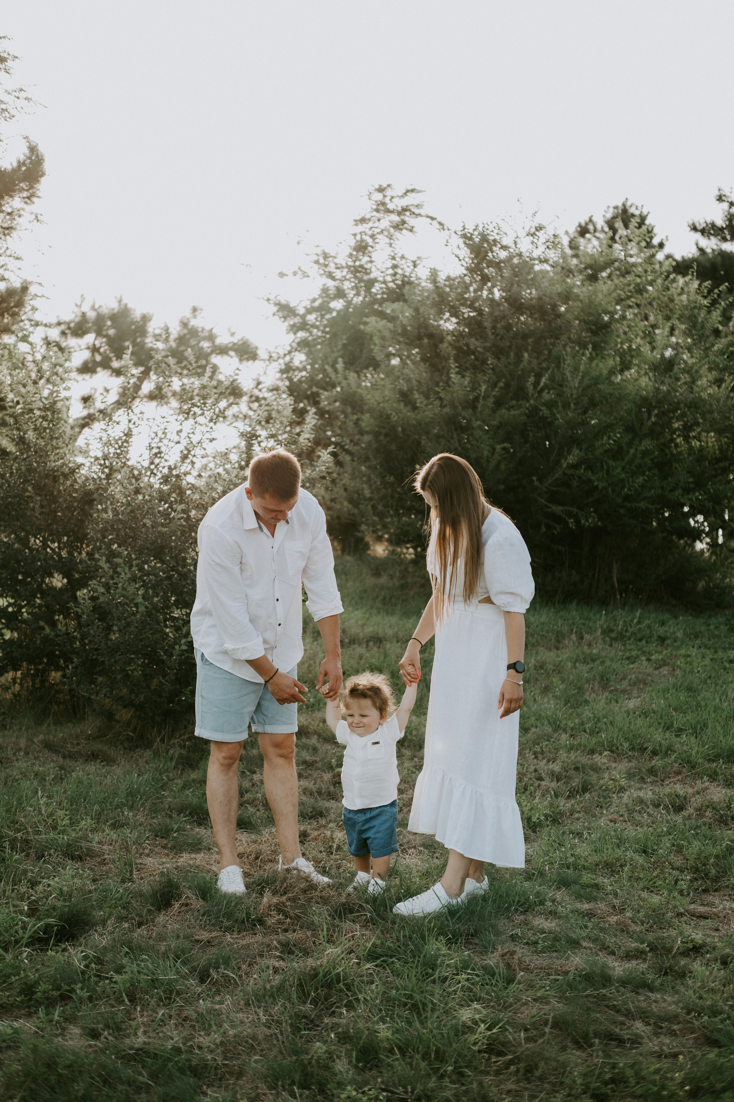 Семейная фотосессия на природе. Семейный фотограф в Москве Кристина Маркос