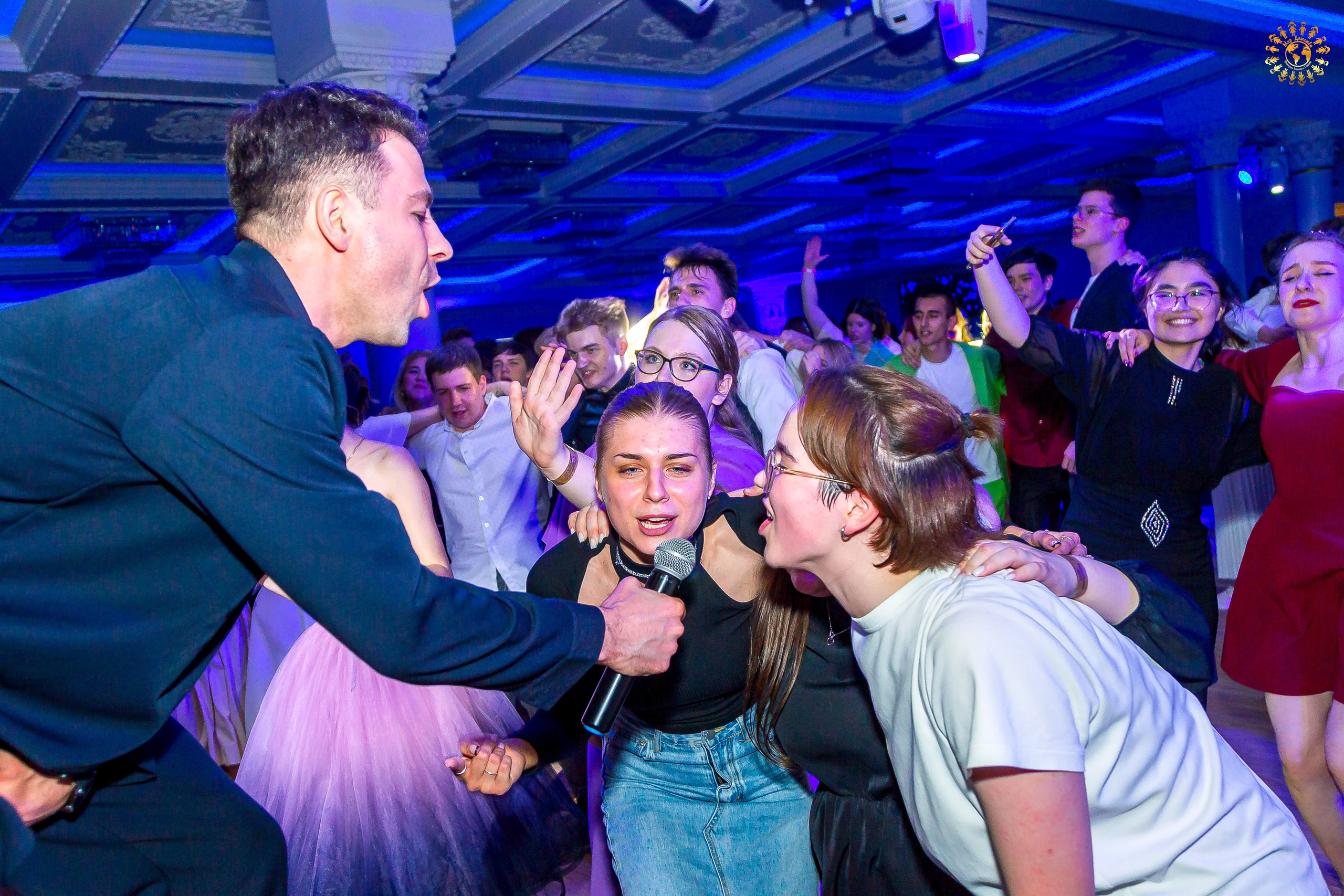 Выпускной 2023 (11-е классы) Triumph City Hall Москва. Репортажная съемка в Москве и области. Анималистика