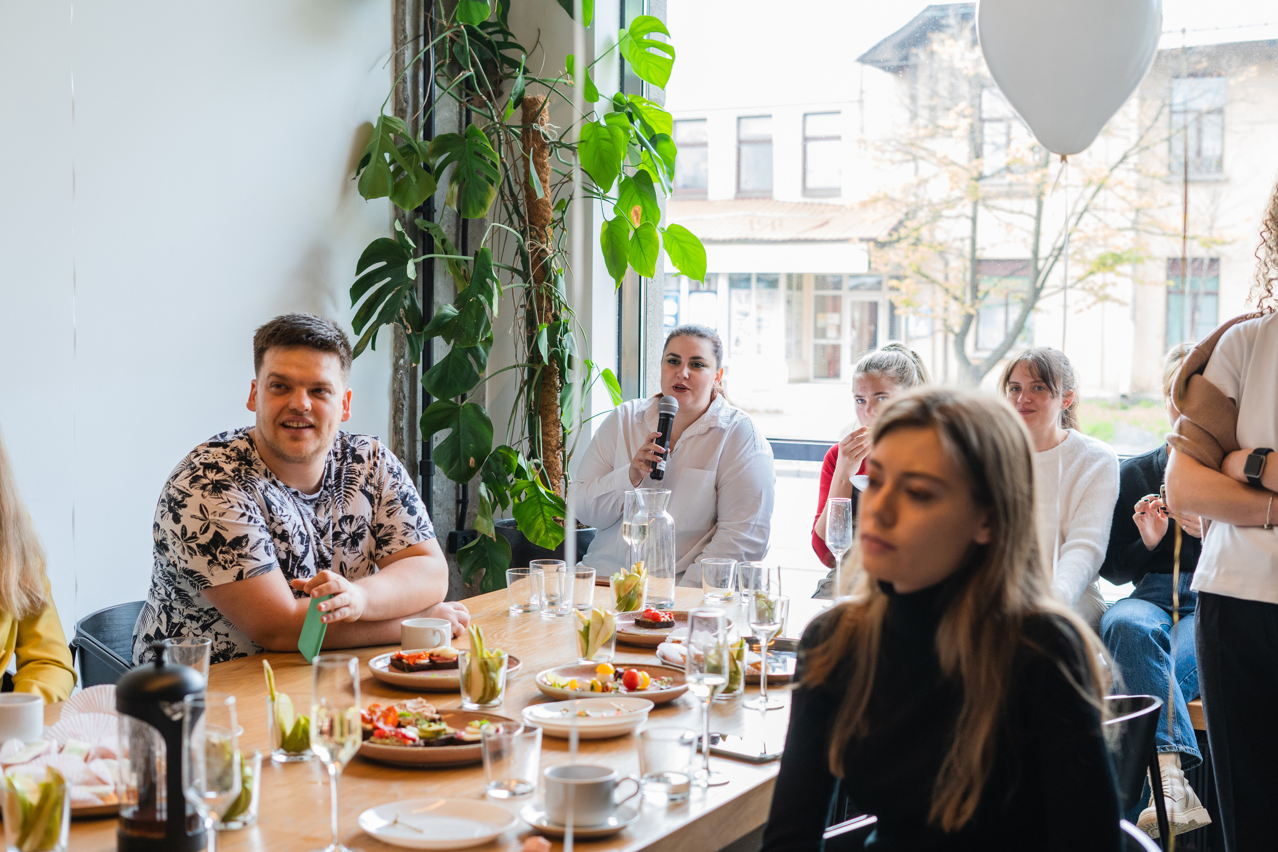 Корпоратив Teach Me English. Портретный фотограф в Москве и Санкт-Петербурге Арина Чех