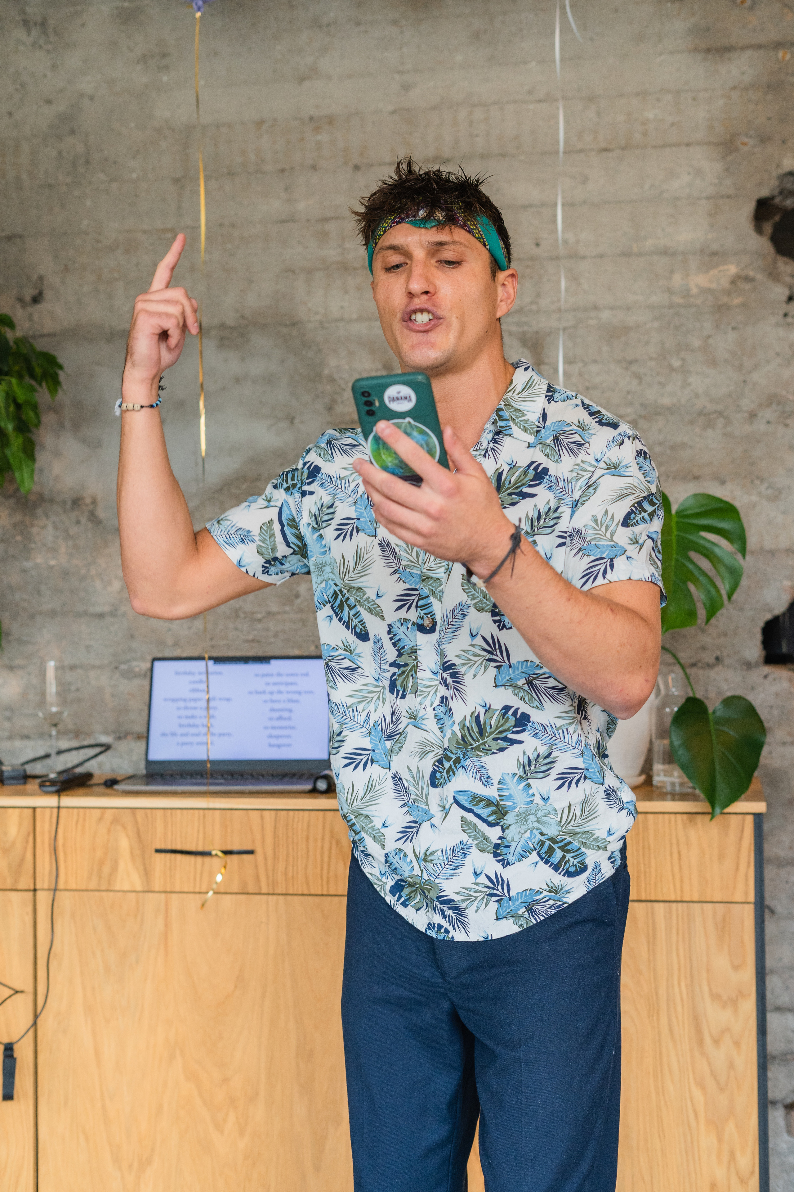 Корпоратив Teach Me English. Портретный фотограф в Москве и Санкт-Петербурге Арина Чех