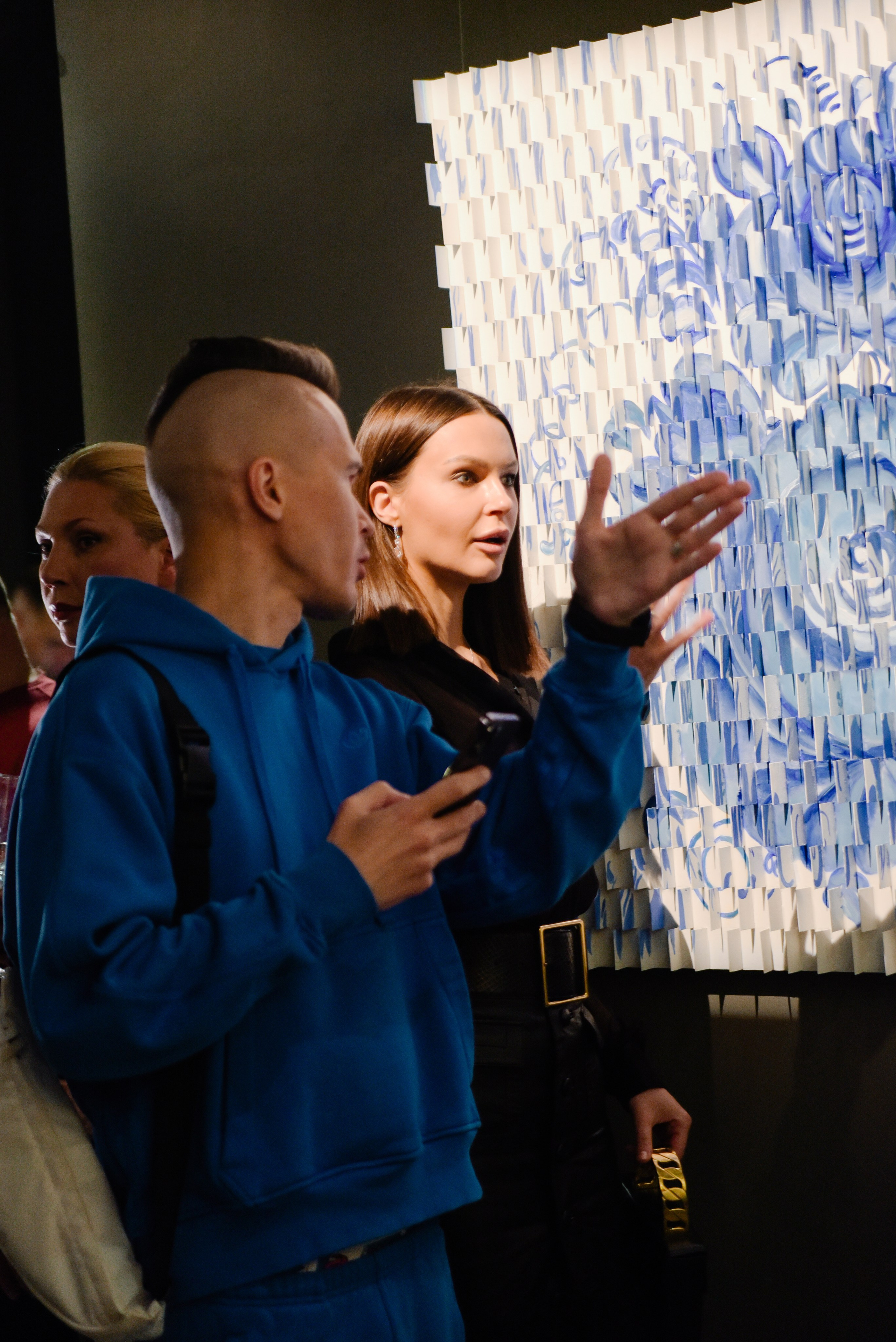 Марина Лизоркина СОКРОВИЩЕ НАЦИИ SNEG Gallery. Фотограф Лола Волна, город Москва