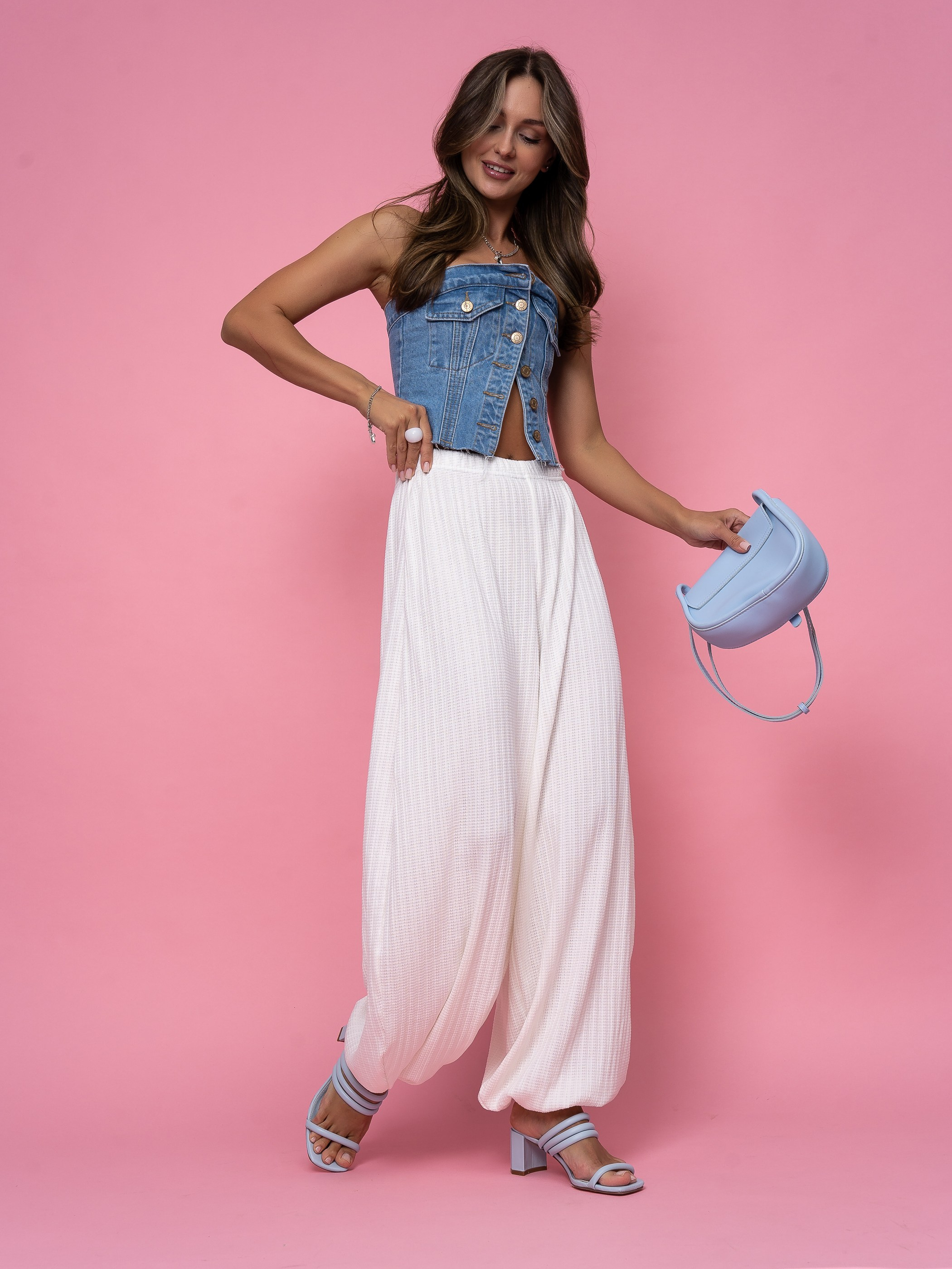 Как выделить белую одежду в кадре и сохранить летнее настроение. Фотограф Ирина Козлова г. Чебоксары