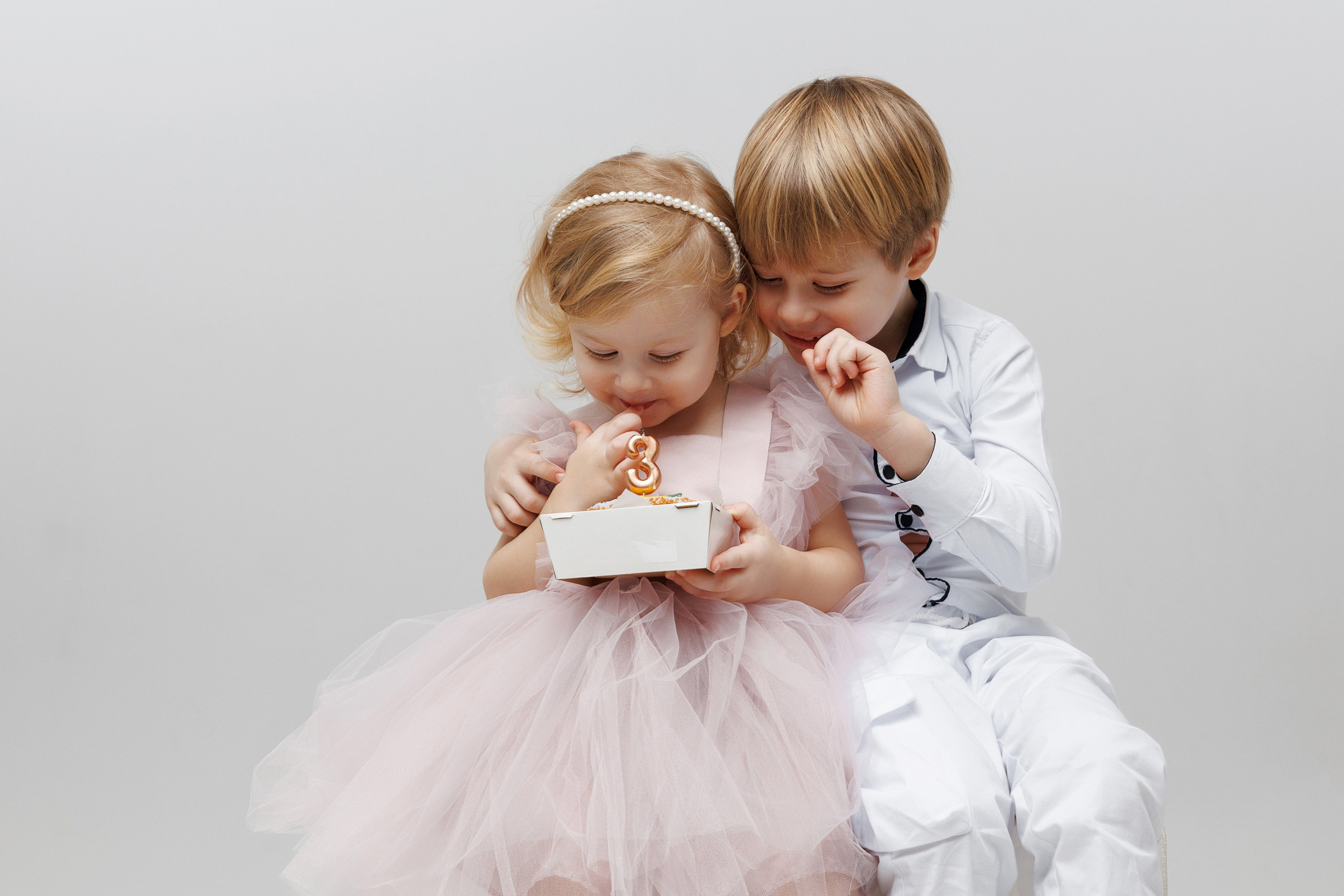 Съемка Дня Рождения Алисы в фотостудии CROSS-STUDIO зал IDEAL. Свадебный и семейный фотограф в Москве и МО Елена Агапова