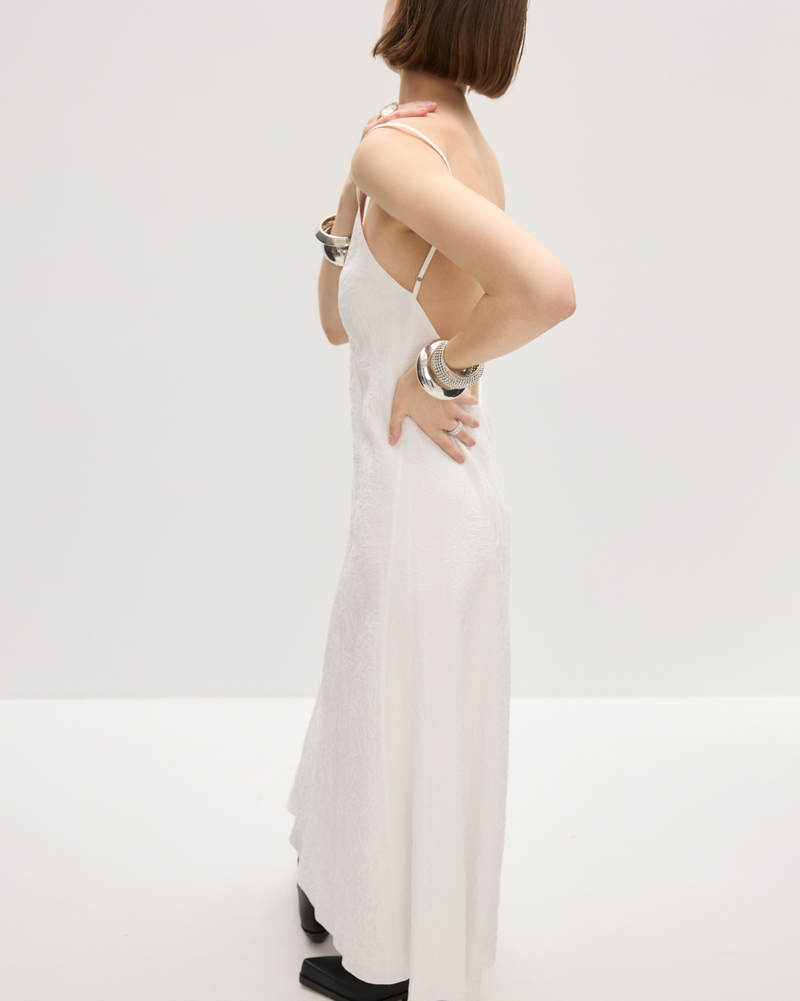 Room513. Фотограф и видеограф для брендов в Москве