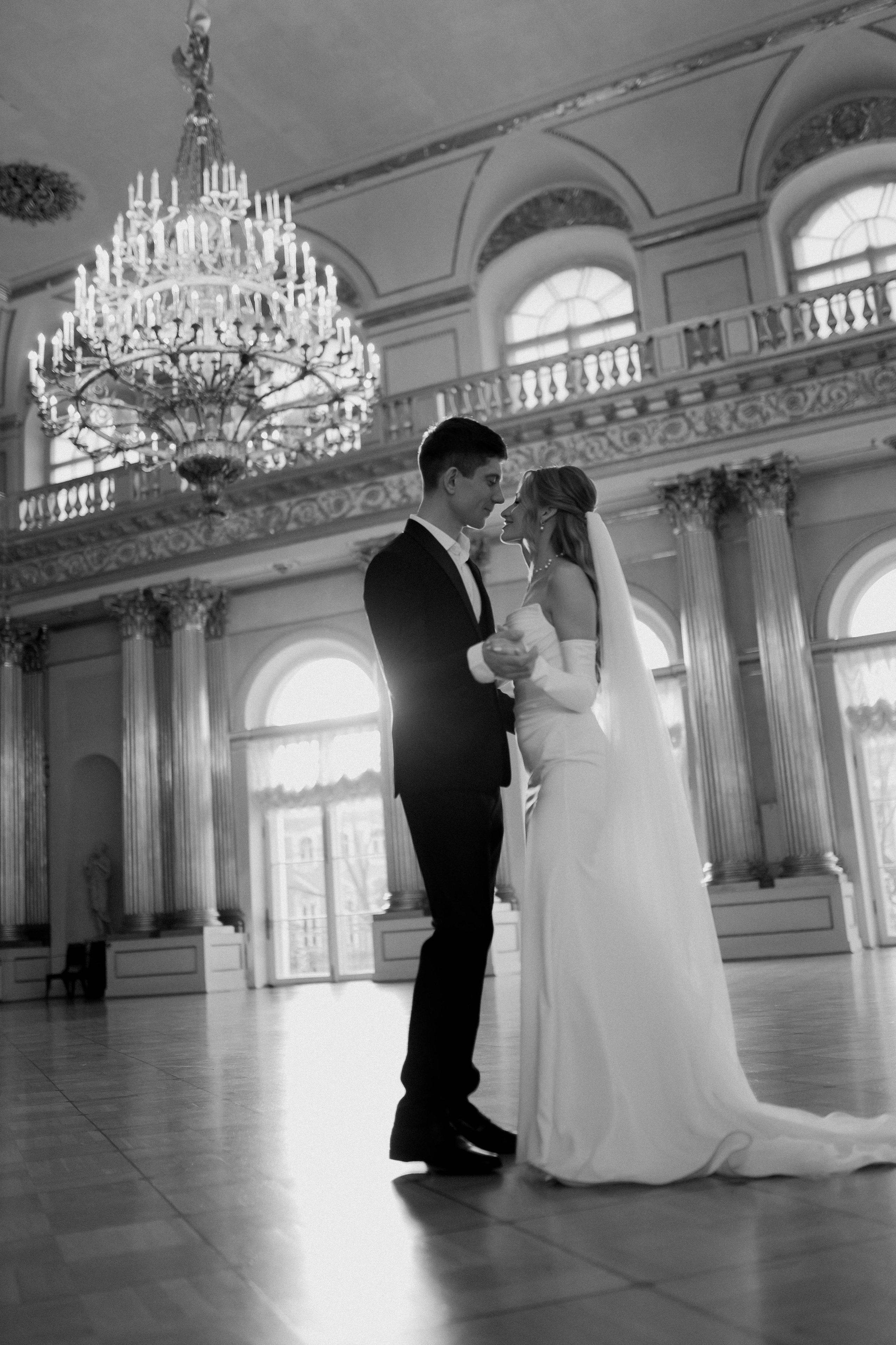 …. Свадебный фотограф в Санкт-Петербурге Александра Чукавина