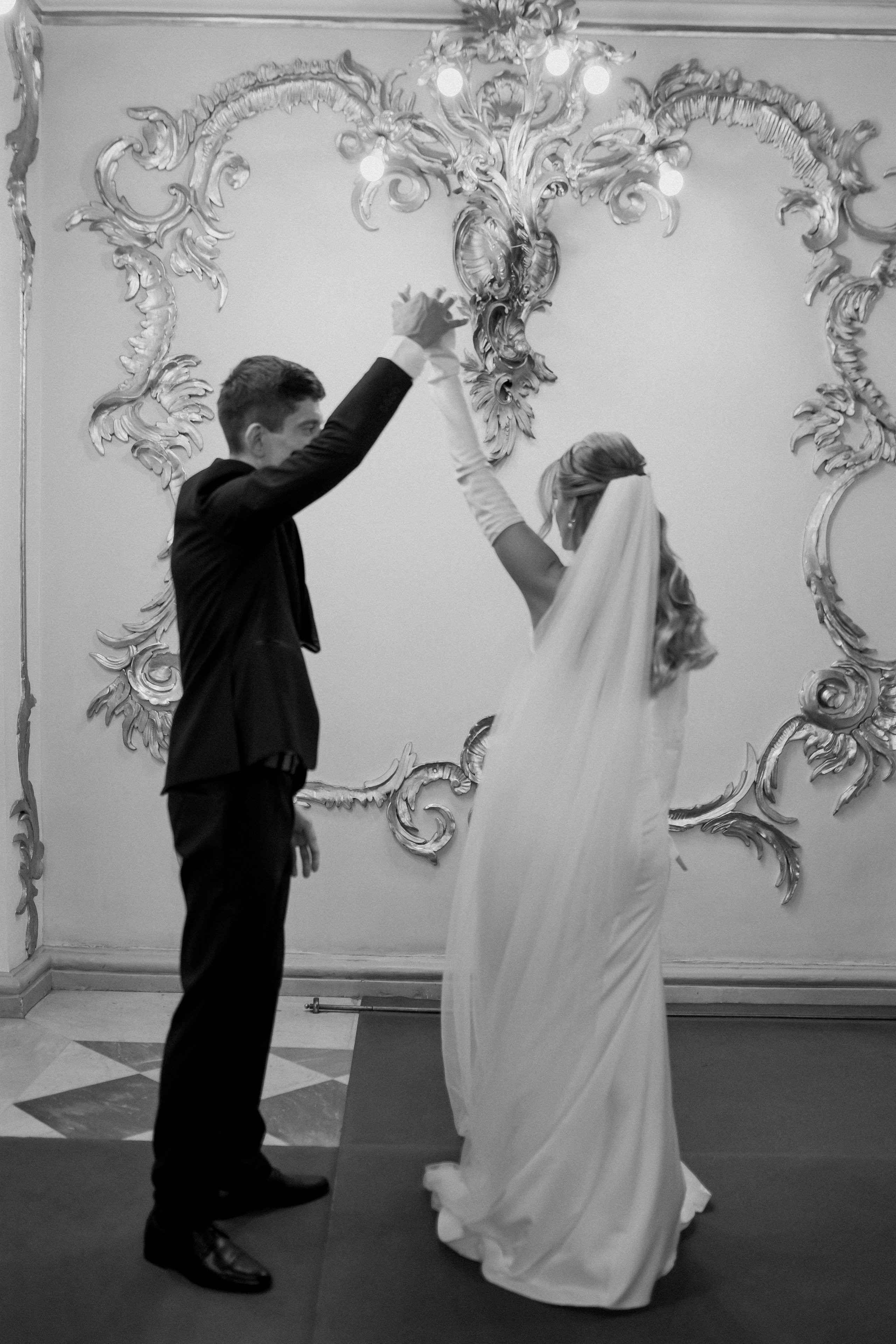 …. Свадебный фотограф в Санкт-Петербурге Александра Чукавина