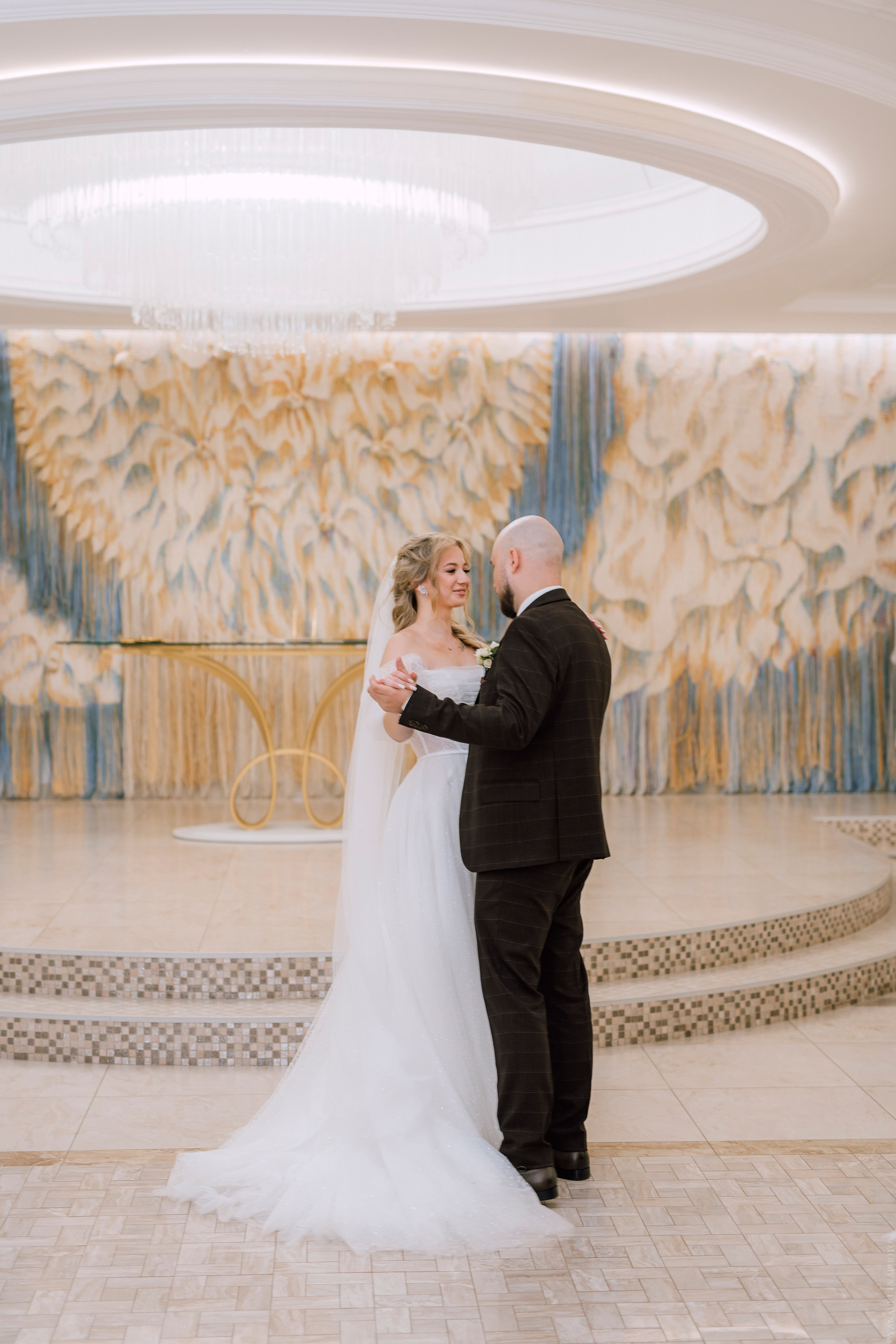 Свадебный анонс. Александр и Валерия. Свадебный и контент- фотограф в Тольятти, Самаре, Москве Яна Уруева