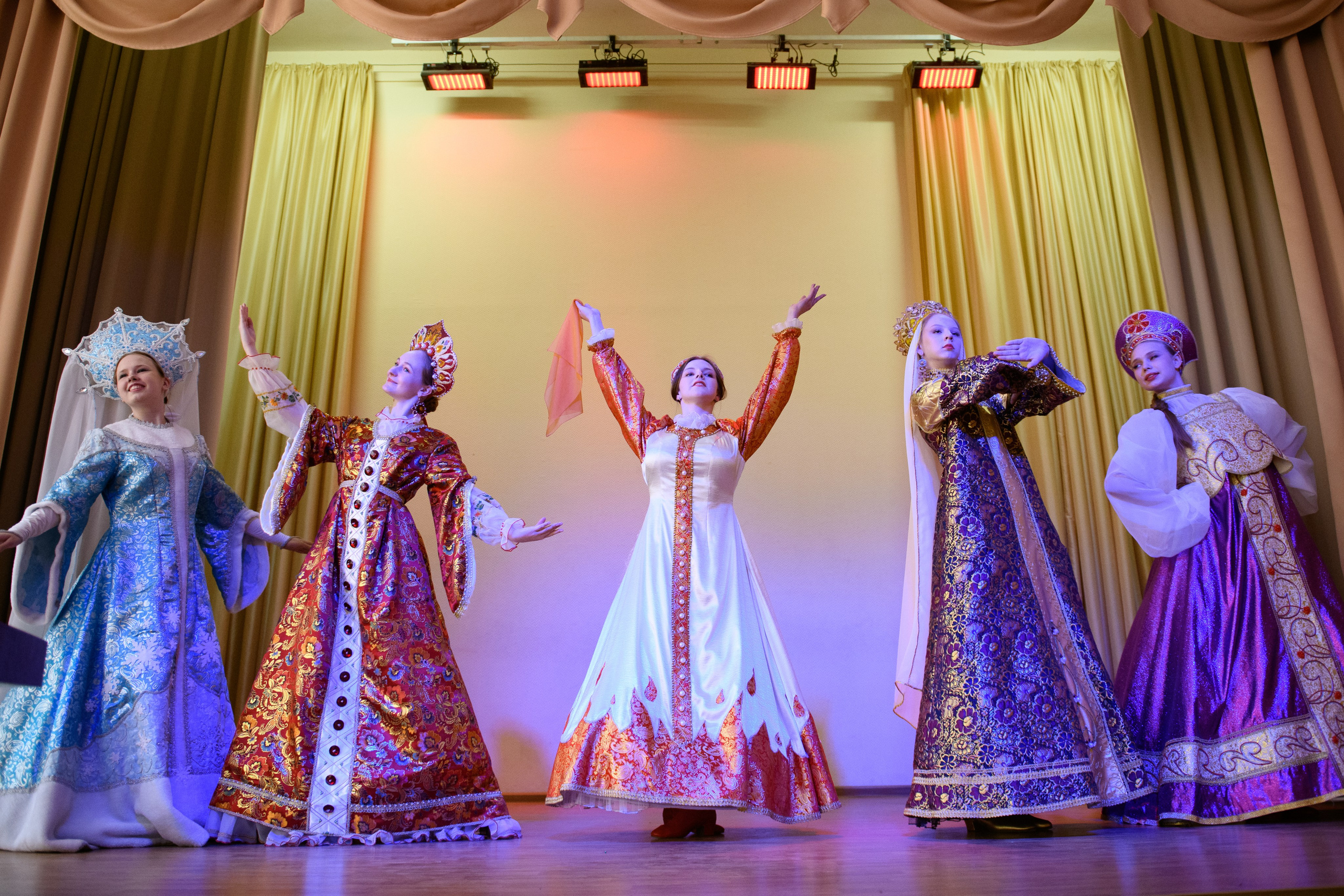 Фотосъемка конкурса молодых дизайнеров. Организация и проведение фотосъемок в Санкт-Петербурге. Фотограф Смирягин Илья