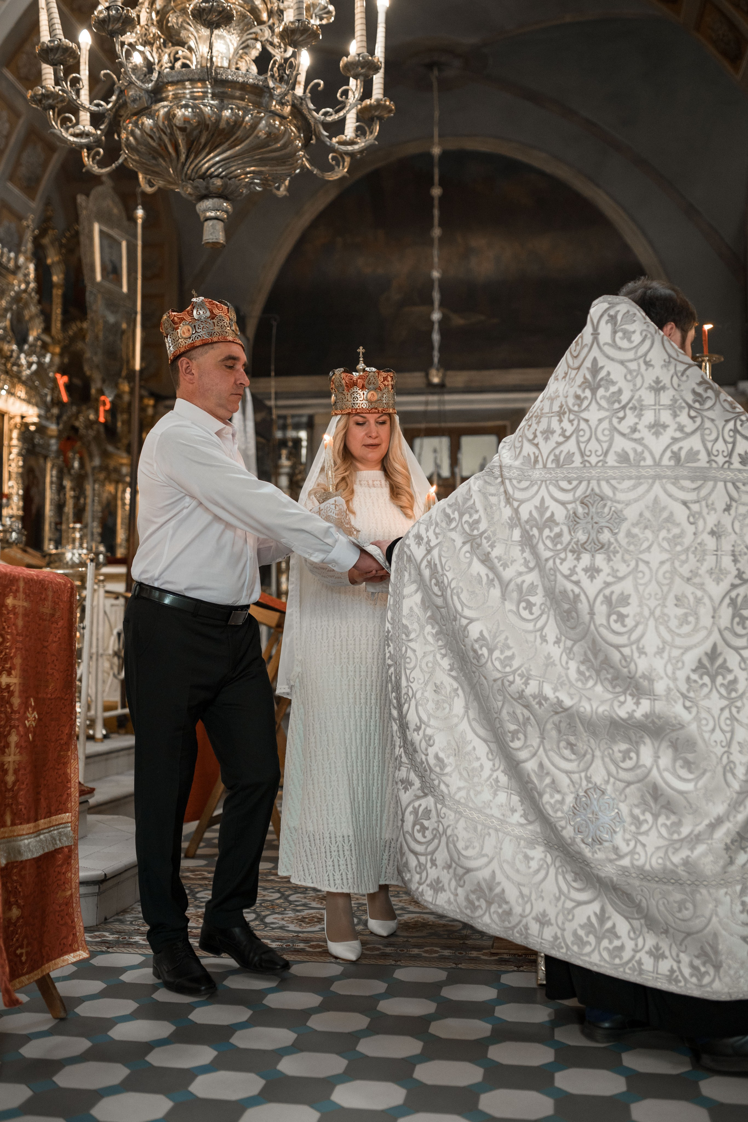 Акулово. Покровский храм. Венчание Евгения и Анны. Фотограф Стеценко Наталия. Одинцово, Москва, Московская область