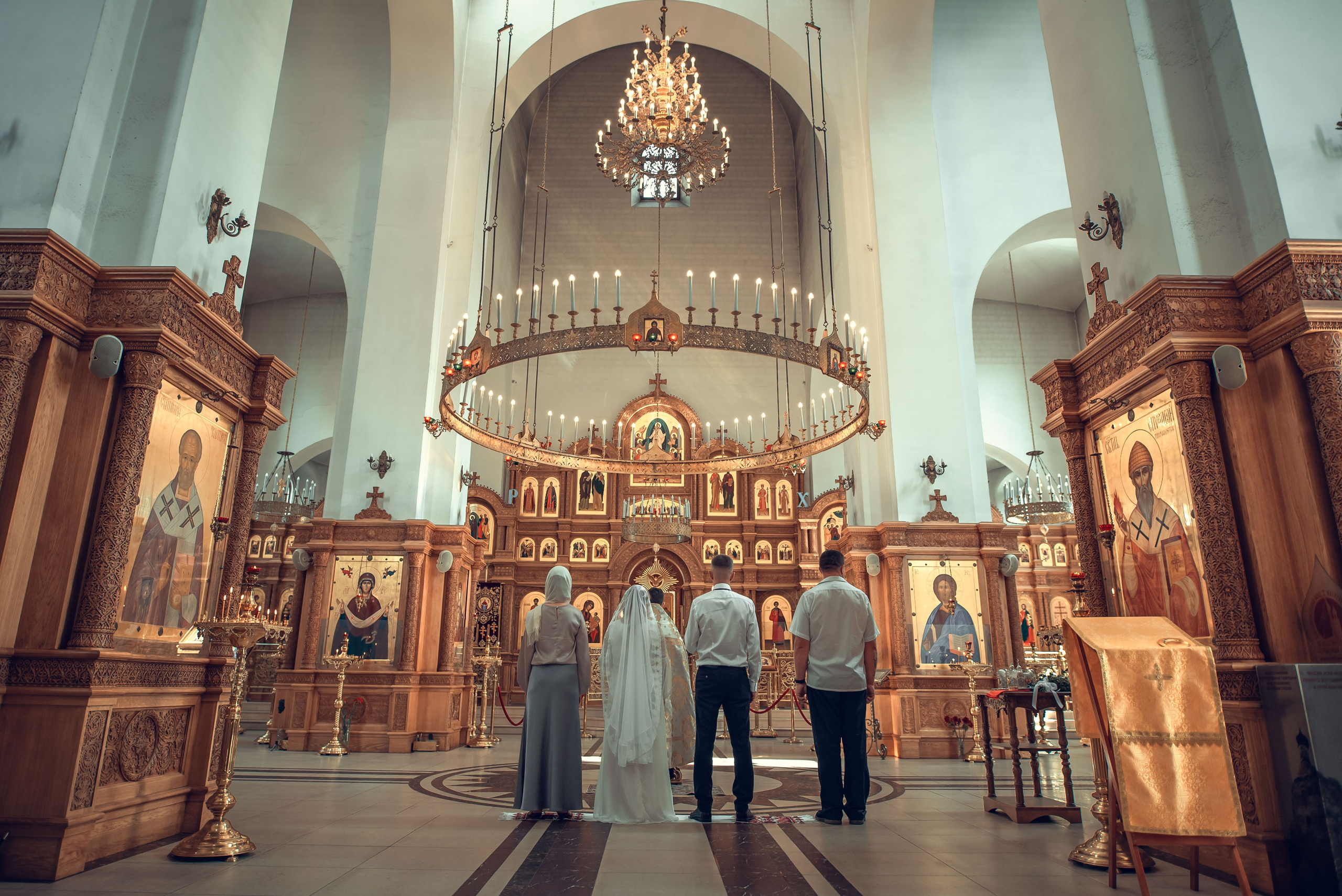 Лесной Городок. Храм Рождества Иоанна Предтечи. Венчание Алексея и Инны. Фотограф Стеценко Наталия. Одинцово, Москва, Московская область