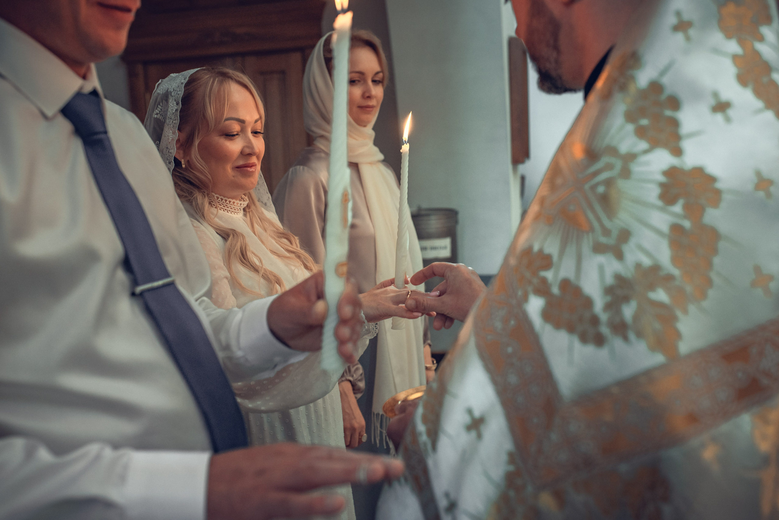 Лесной Городок. Храм Рождества Иоанна Предтечи. Венчание Алексея и Инны. Фотограф Стеценко Наталия. Одинцово, Москва, Московская область