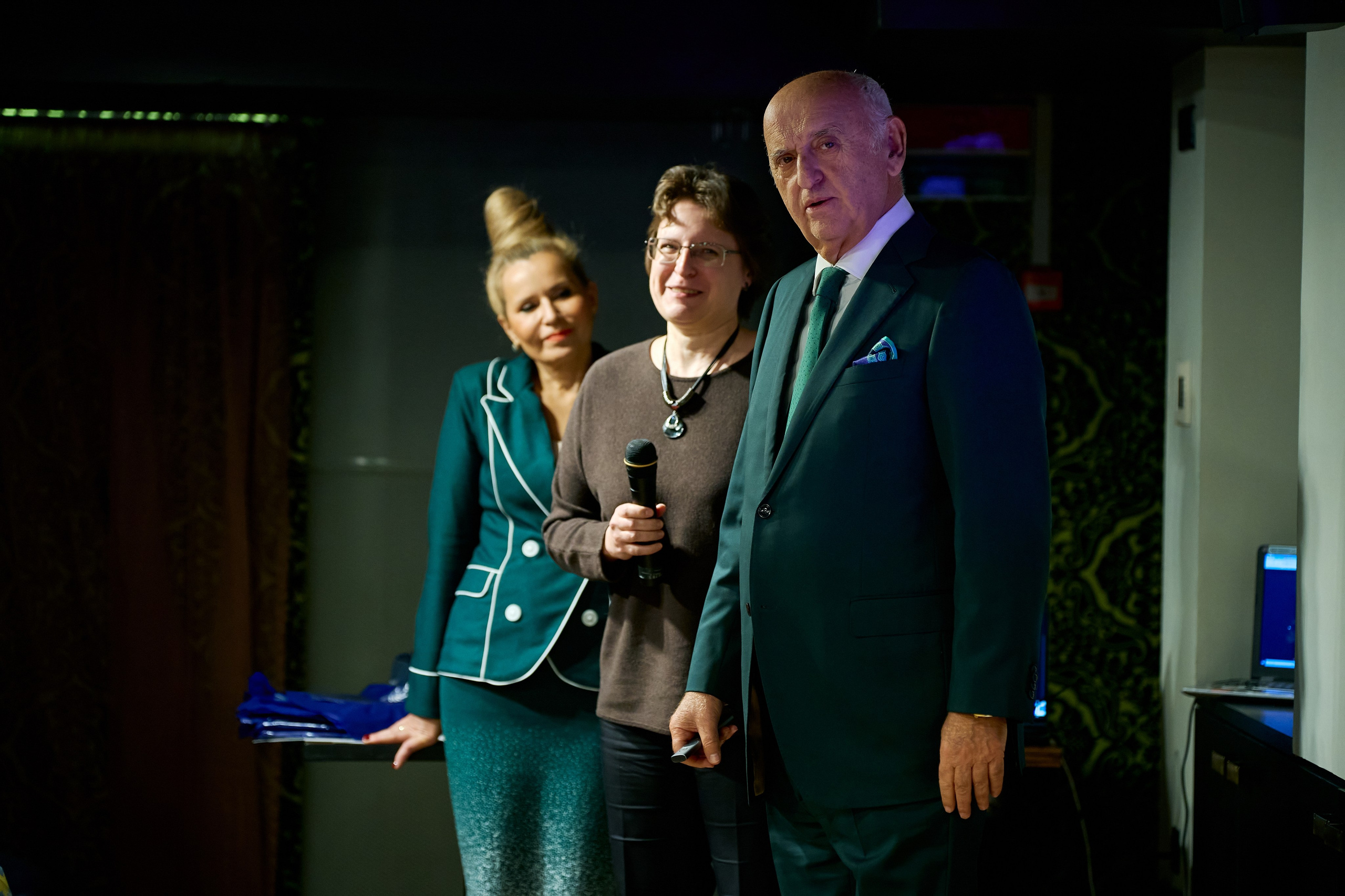 Медицинский форум СПБ 2025. Фотограф-видеограф в Санкт-Петербурге Владимир Нестеров