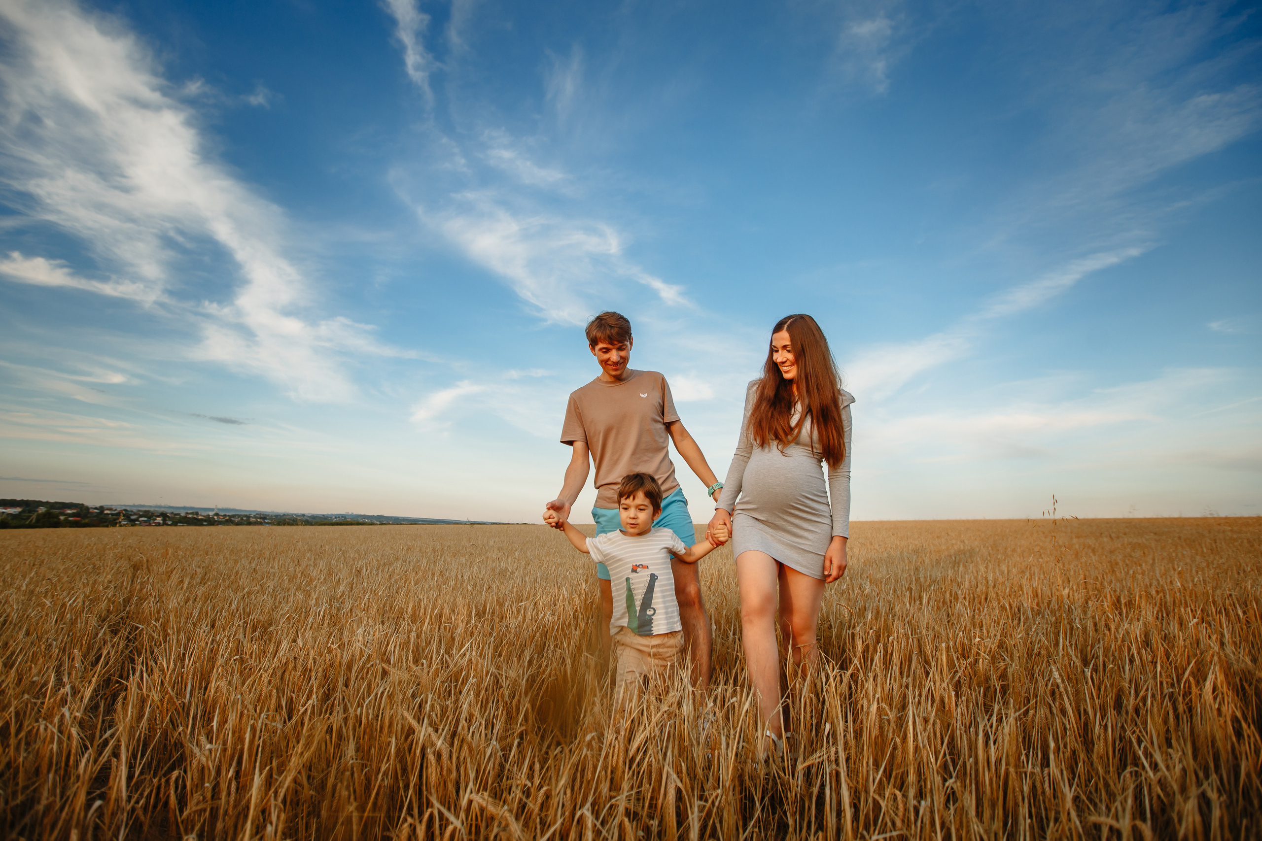 В ожидании маленького чуда. Wedding, romantic photo, family holidays. Workshops