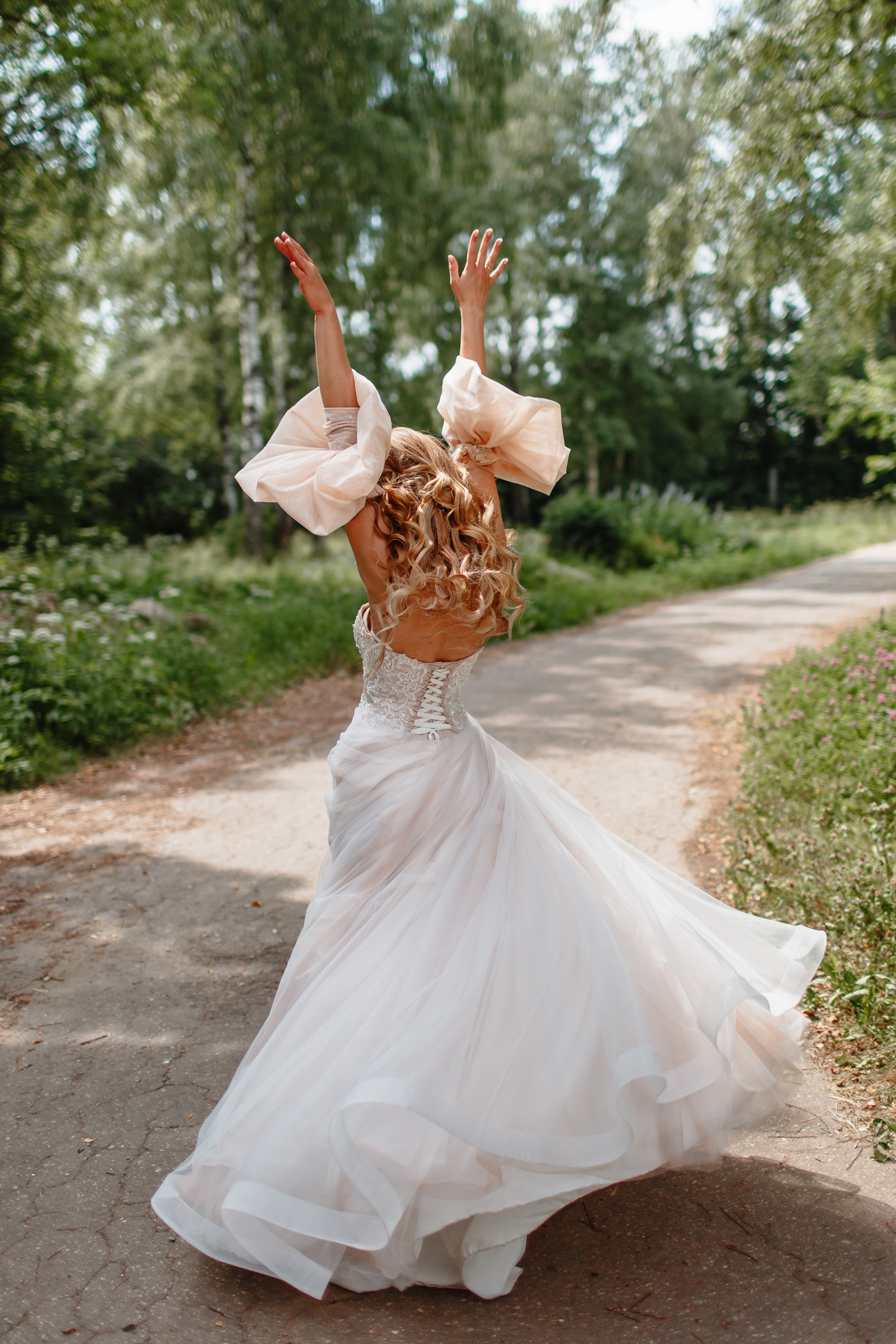 June 2021 | Julia & Dmitriy. Wedding, romantic photo, family holidays. Workshops