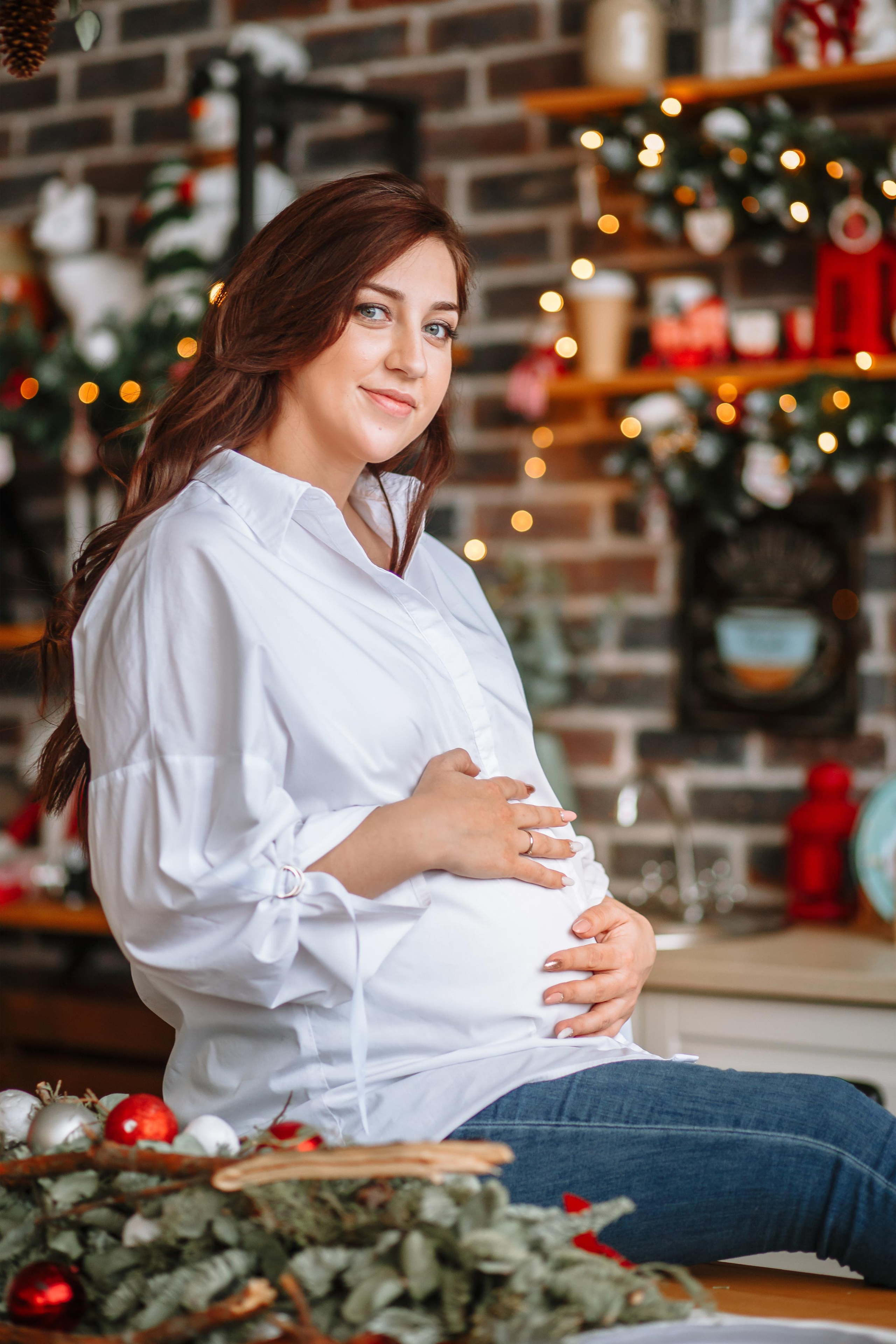 В ожидании маленького чуда. Wedding, romantic photo, family holidays. Workshops