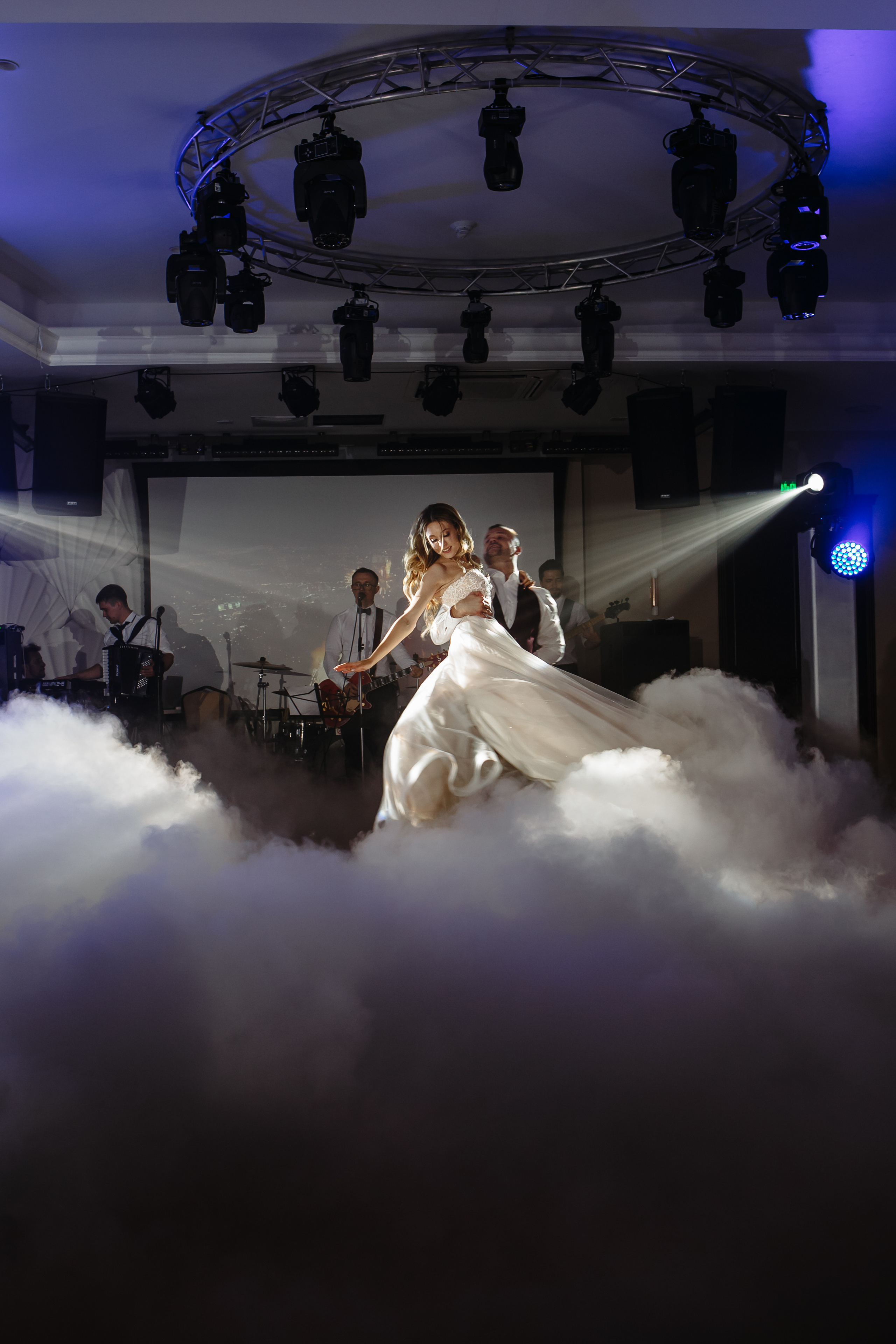 June 2021 | Julia & Dmitriy. Wedding, romantic photo, family holidays. Workshops