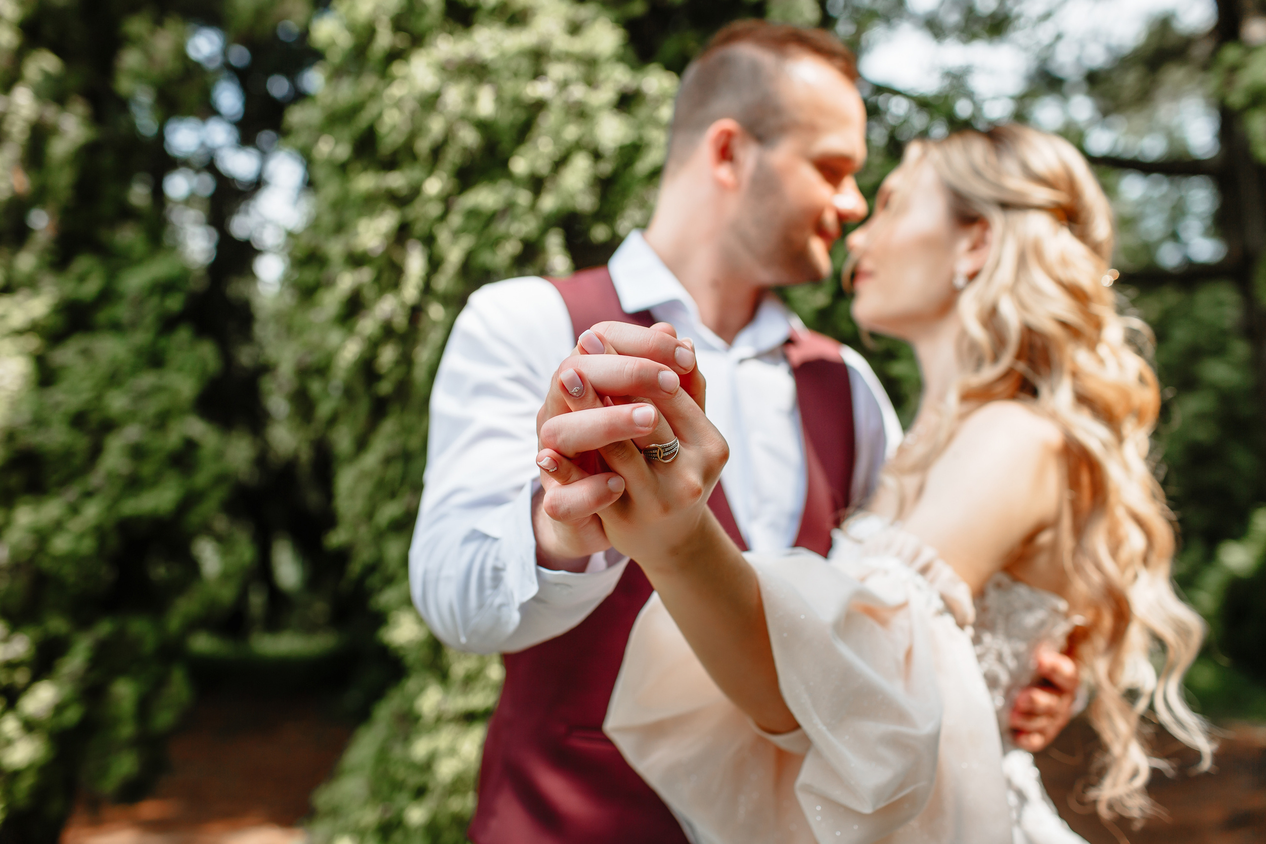 June 2021 | Julia & Dmitriy. Wedding, romantic photo, family holidays. Workshops