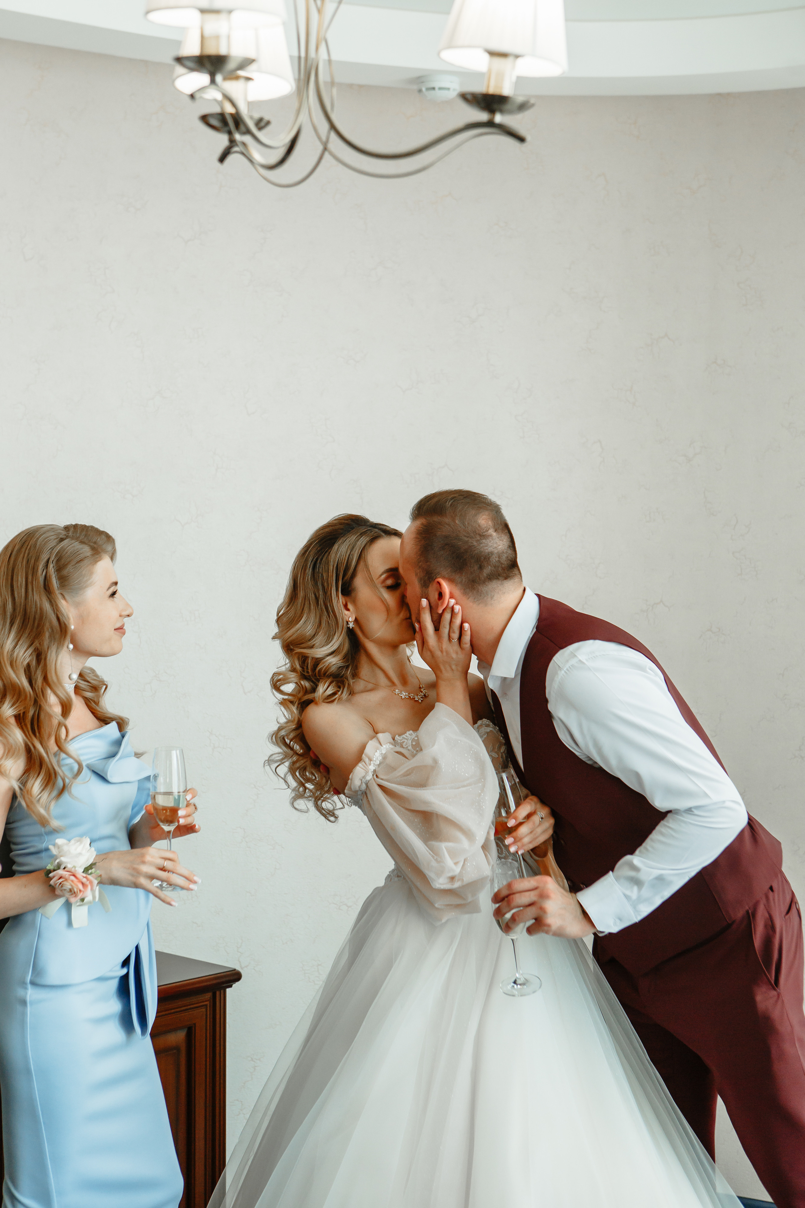 June 2021 | Julia & Dmitriy. Wedding, romantic photo, family holidays. Workshops