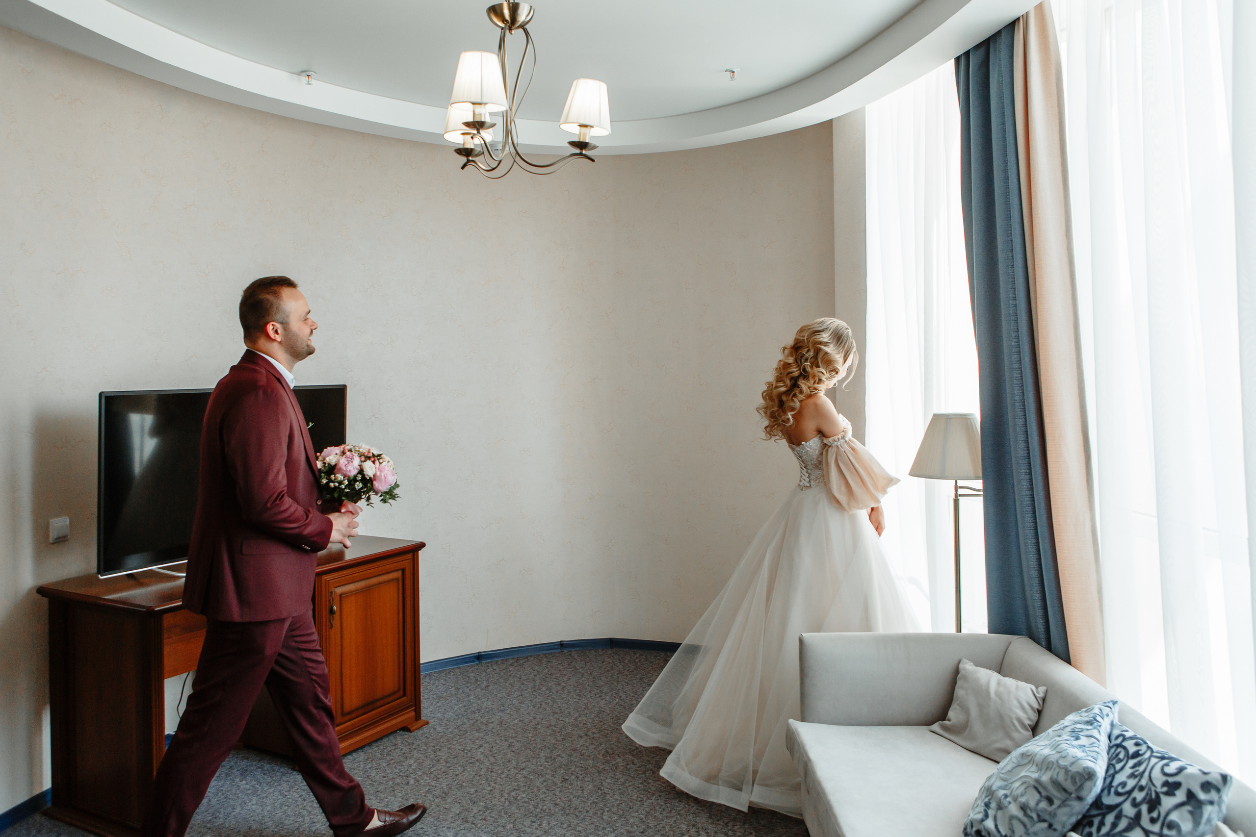 June 2021 | Julia & Dmitriy. Wedding, romantic photo, family holidays. Workshops