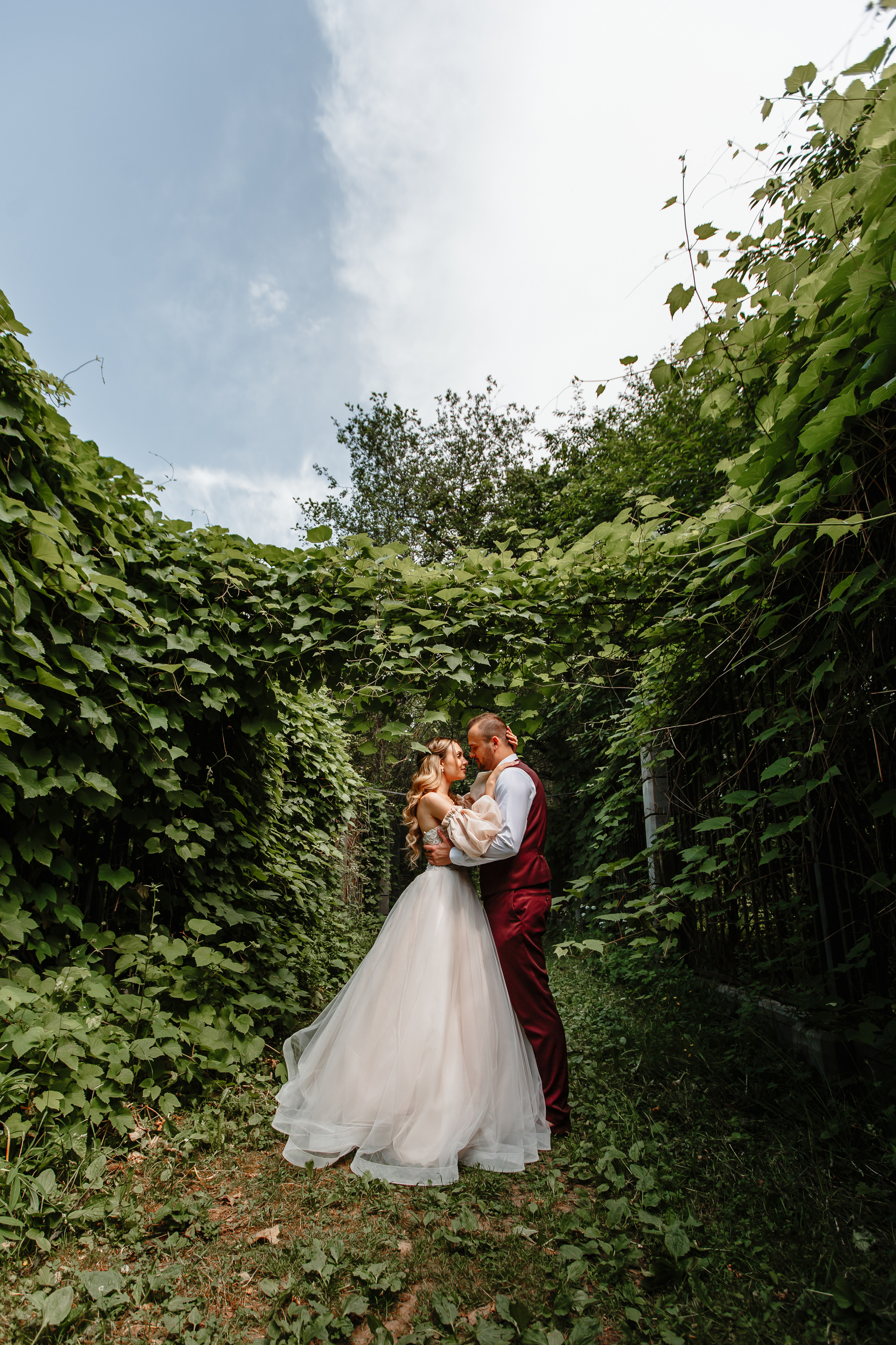 June 2021 | Julia & Dmitriy. Wedding, romantic photo, family holidays. Workshops