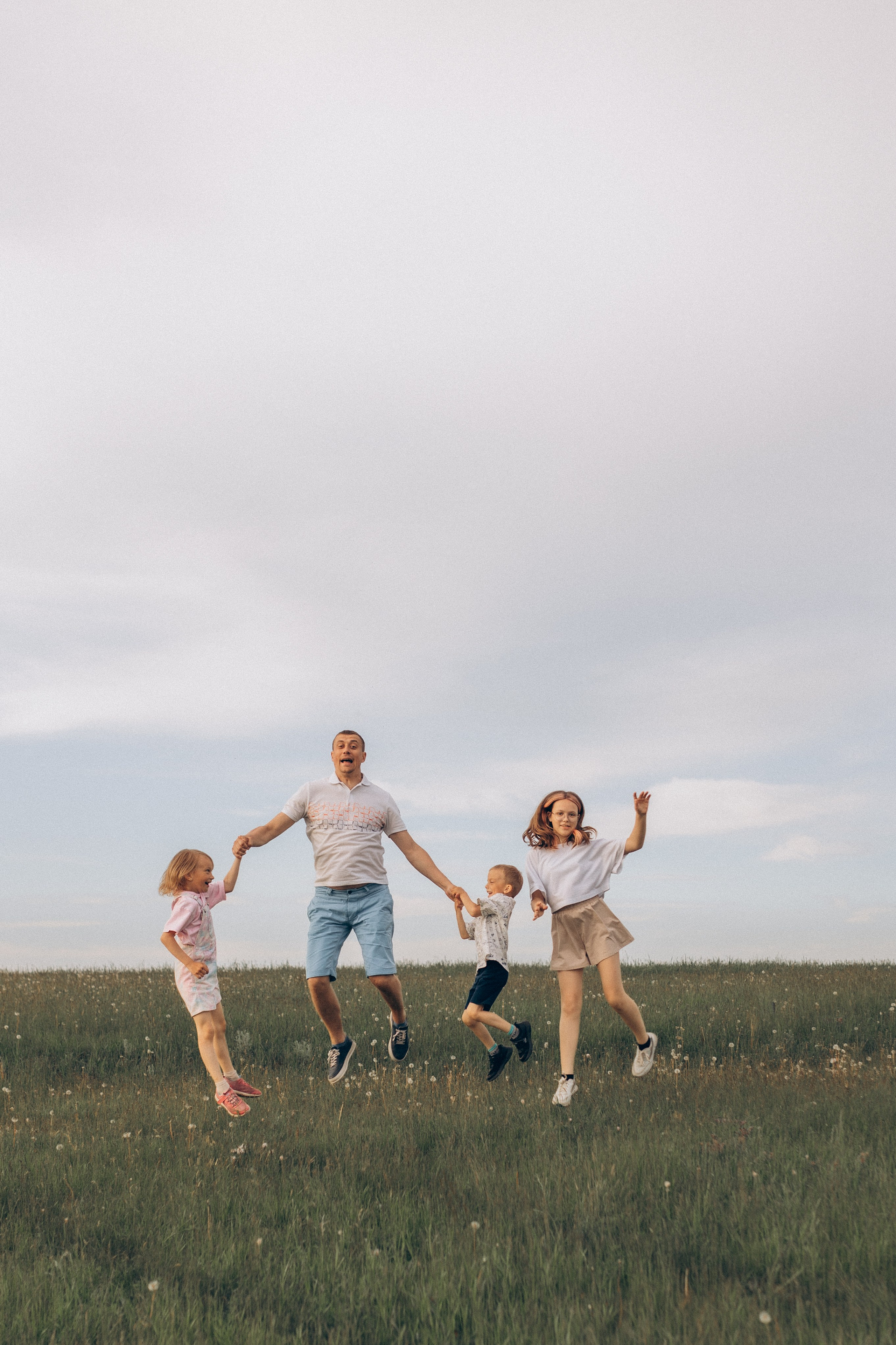 Иван, София, Лилия и Егор. Семейный фотограф lifestyle в Новосибирске Елена Шпилевая