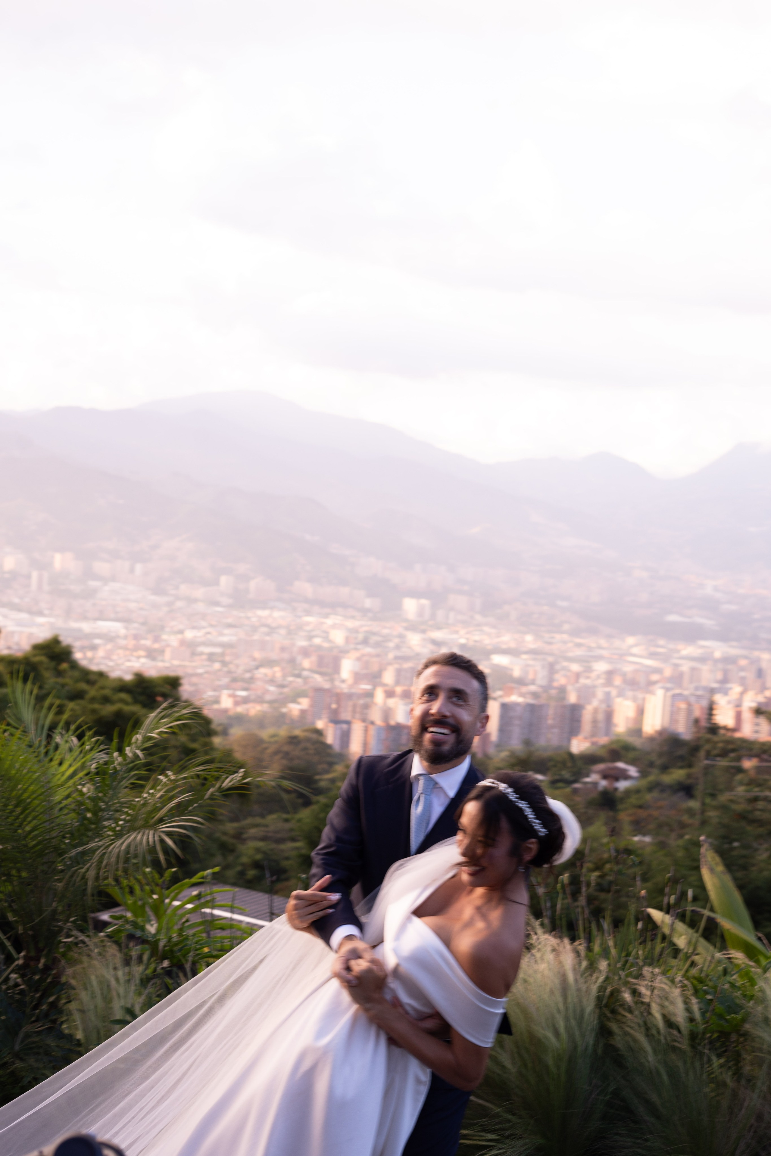 Natalia and Germano. Wedding Photographer in Barcelona and Medellin
