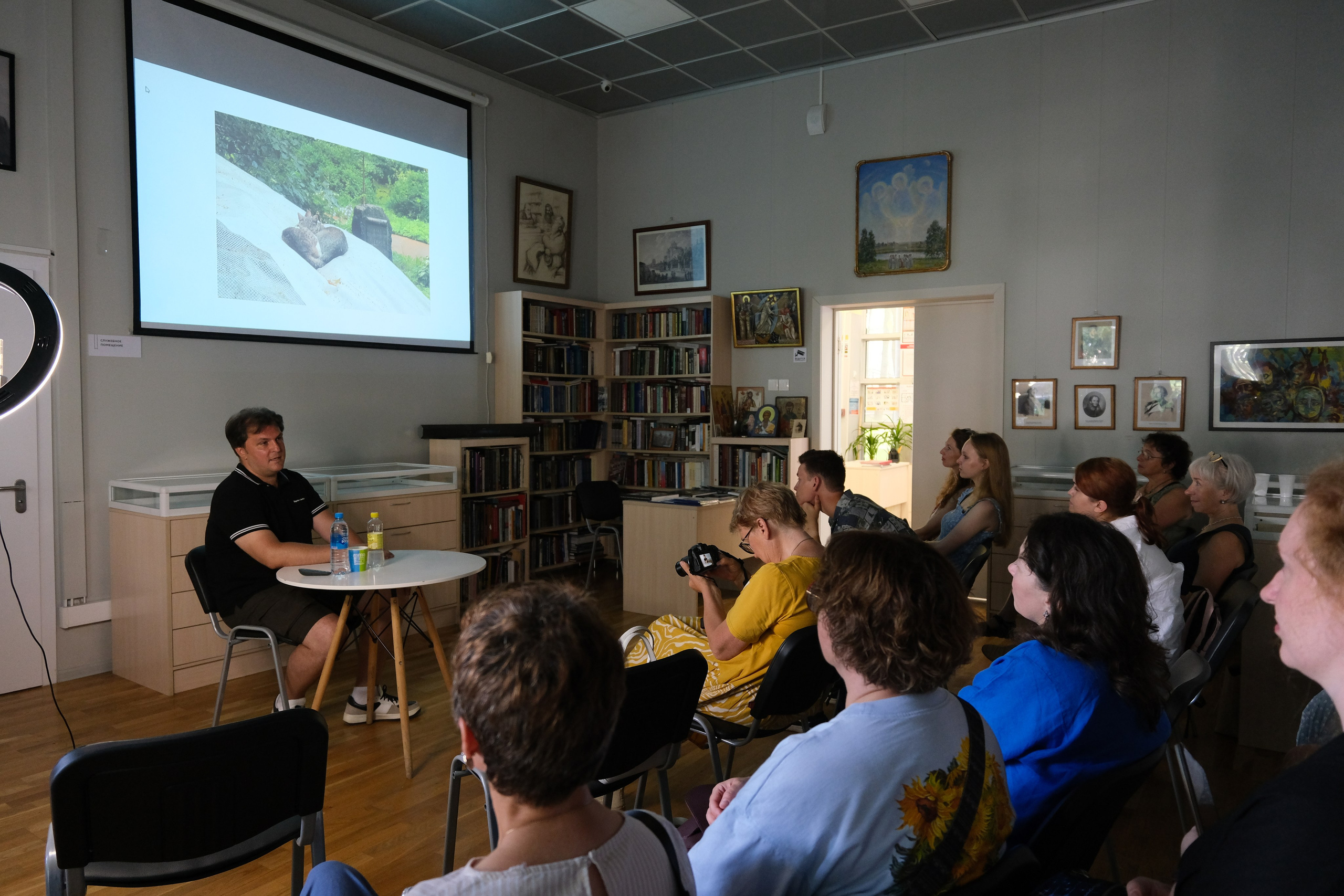 Синяя в Москве 05.07 — 20.08.25. Фотострелка