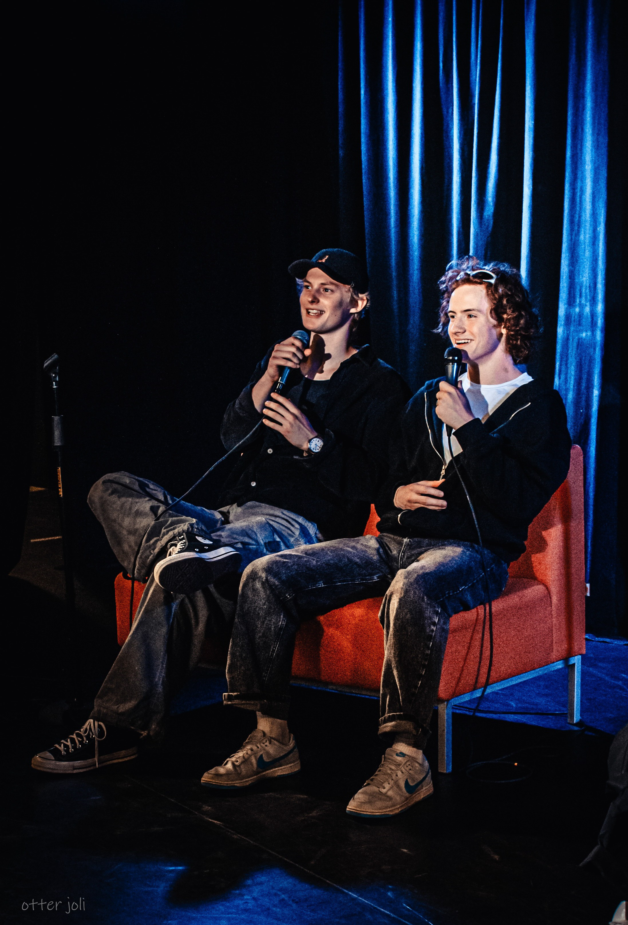 Квартирник «За пределами сюжета» | OFF-театр. Концертный репортёр Валерия Сафина