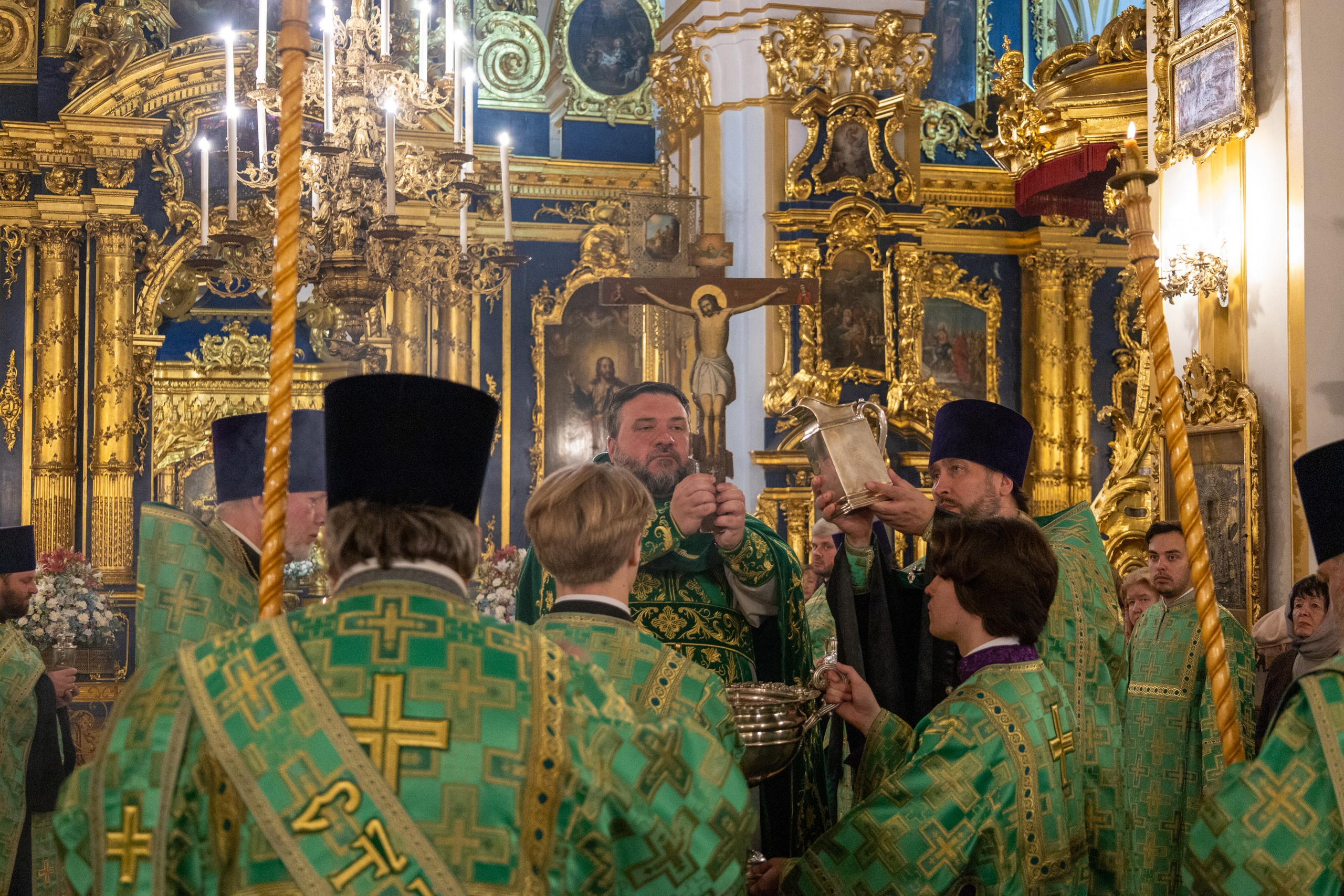 Всемирное Воздвижение Честного и Животворящего Креста Господня. НИКОЛО-БОГОЯВЛЕНСКИЙ МОРСКОЙ СОБОР