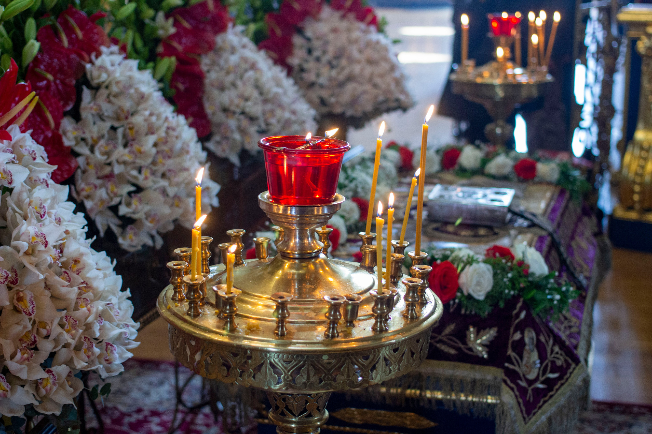 ВЕЛИКАЯ СУББОТА. НИКОЛО-БОГОЯВЛЕНСКИЙ МОРСКОЙ СОБОР