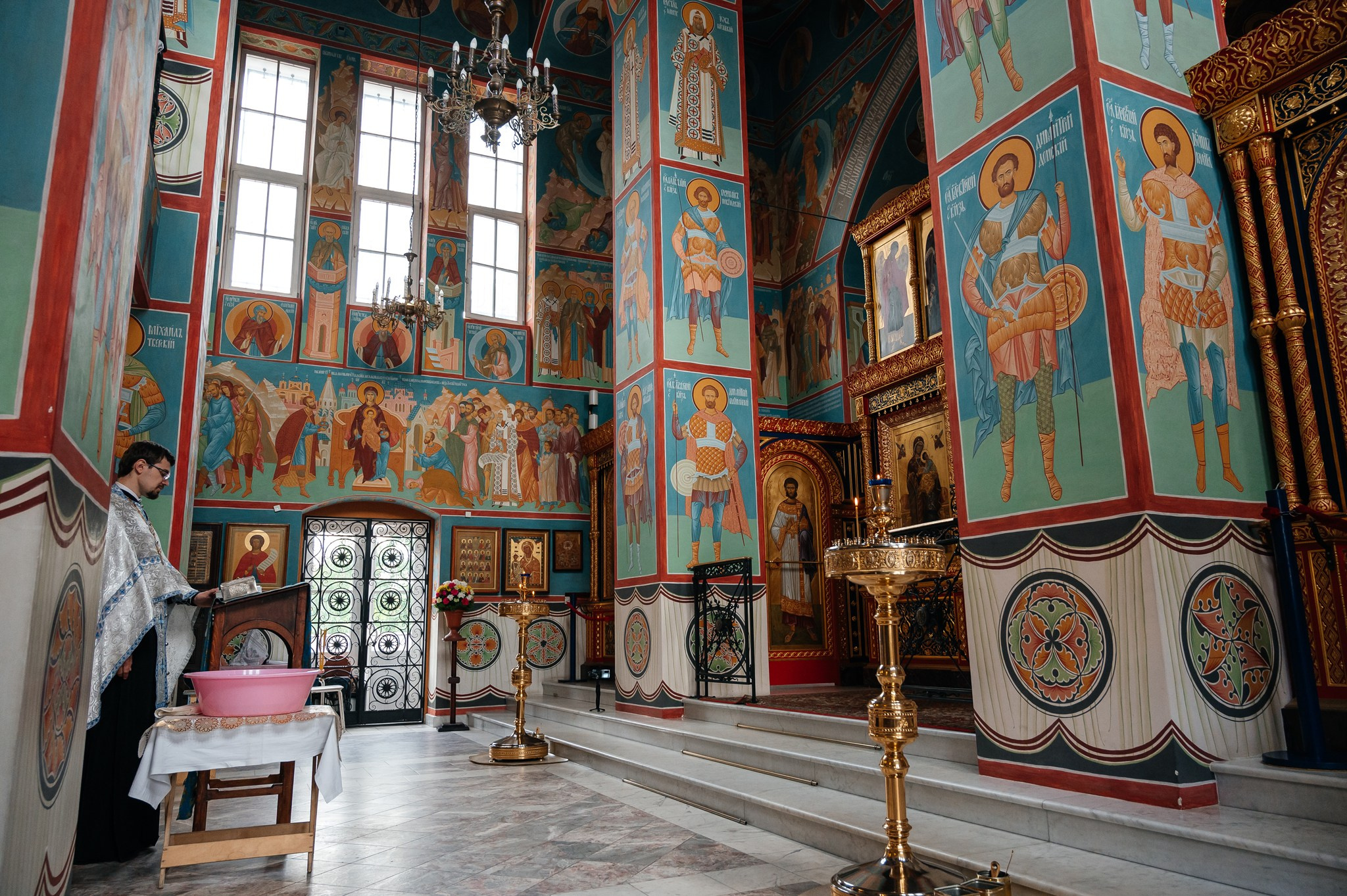 Крещение в храме. Свадебный и семейный фотограф из Санкт-Петербурга Климов Анатолий