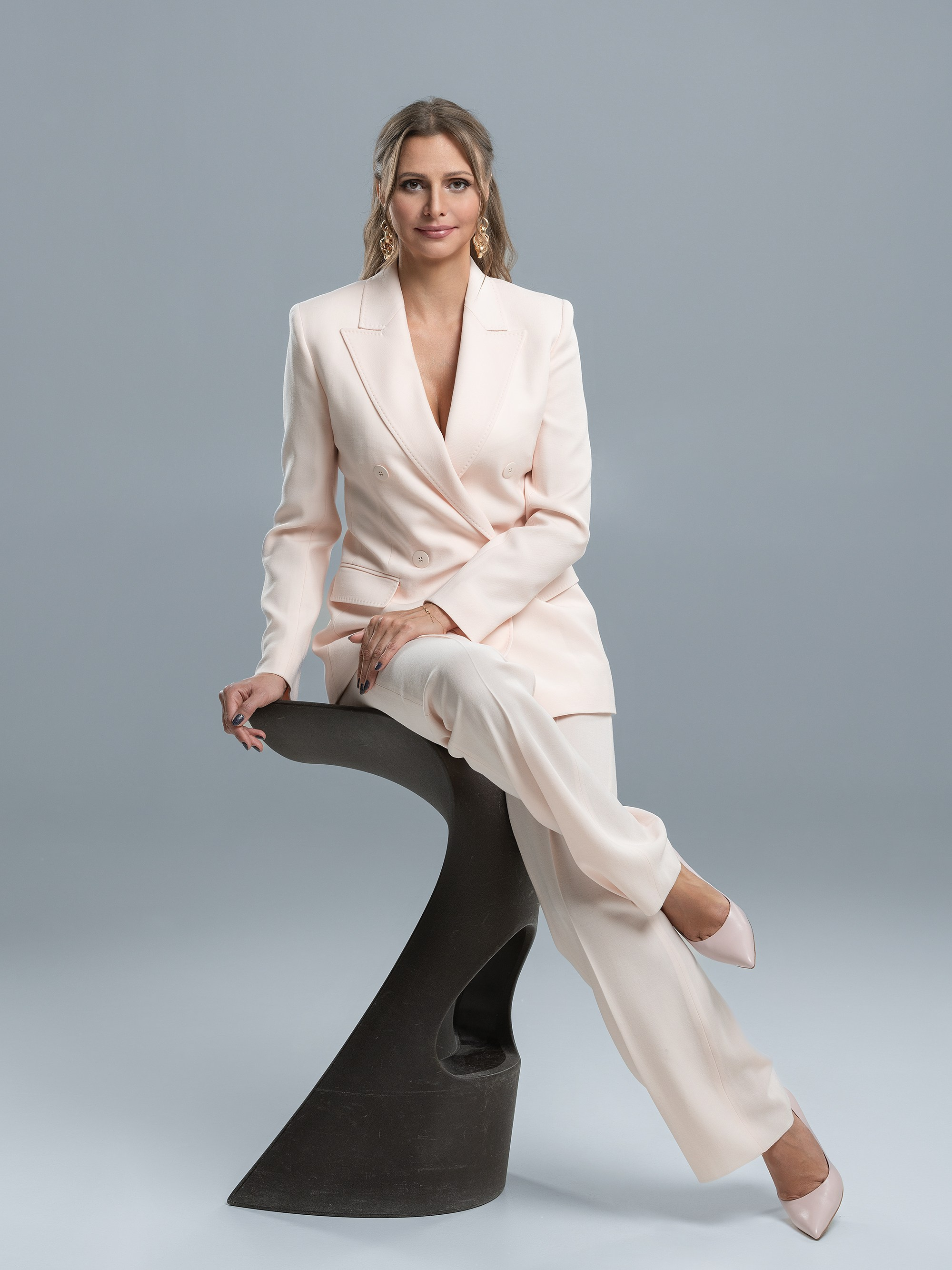 Надежда. Для журнала «Дорогое удовольствие». Фотосъёмка интерьеров и архитектуры гостиниц, промышленная съёмка